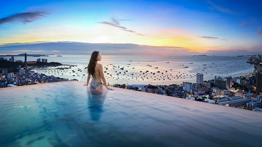 Sky Pool image 2