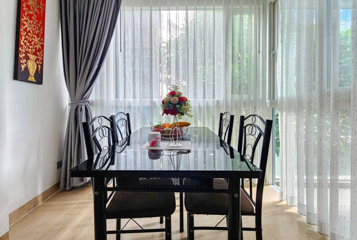 Centara Avenue Residence & Suites