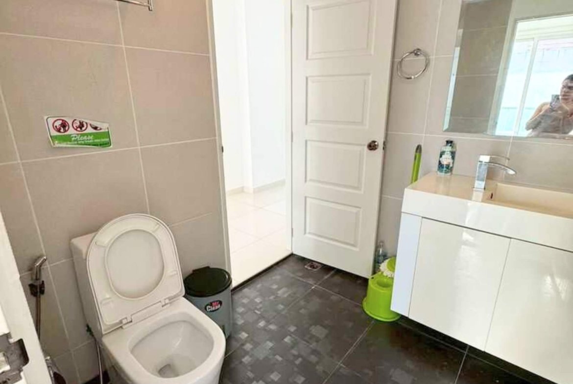 Club Royal Condo - select property pattaya