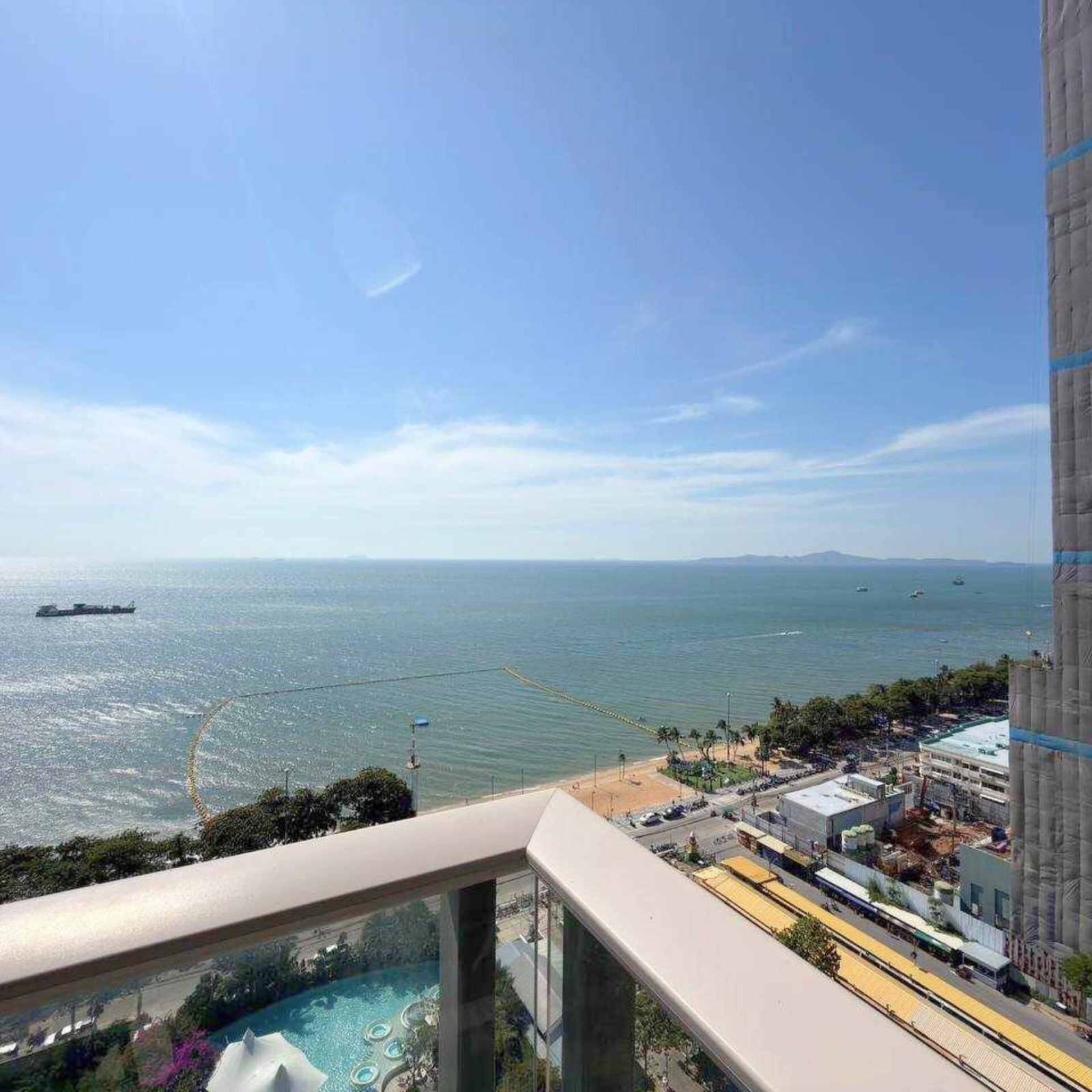 Copacabana Beach Jomtien 19th Floor - select property pattaya