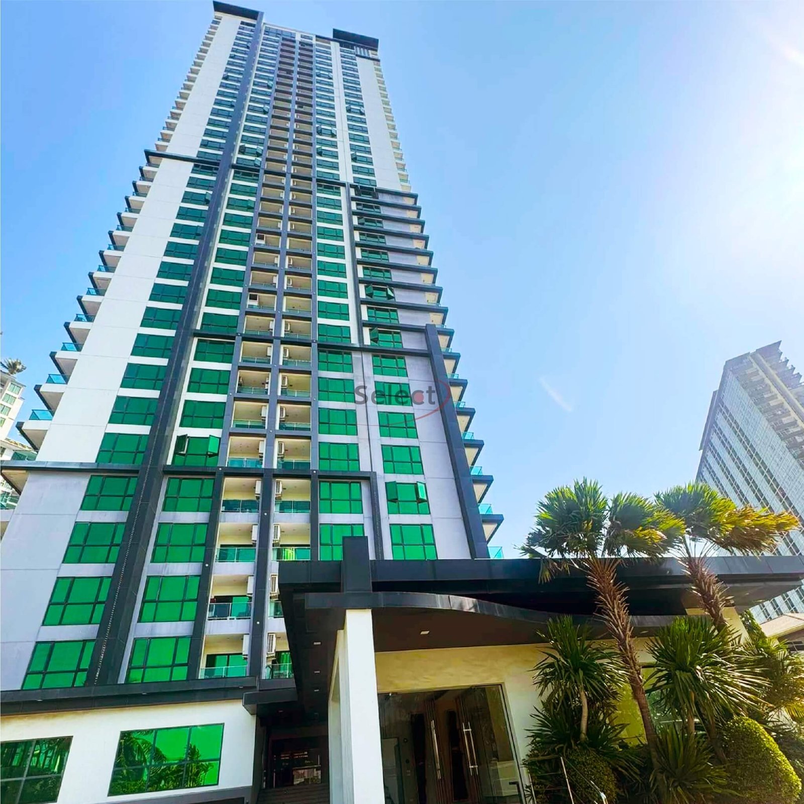 Dusit Grand Condo View