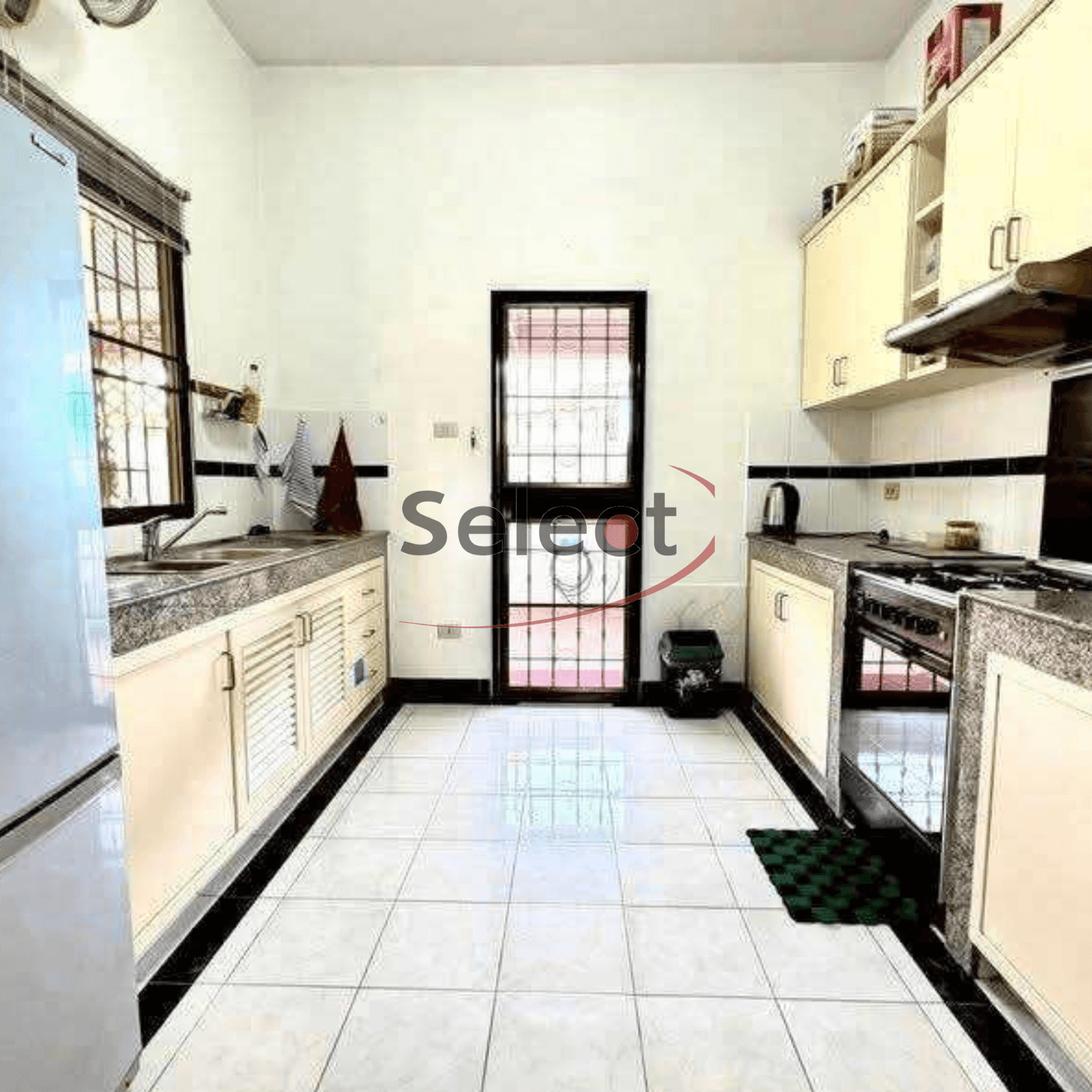 Pattaya Hill Village 1