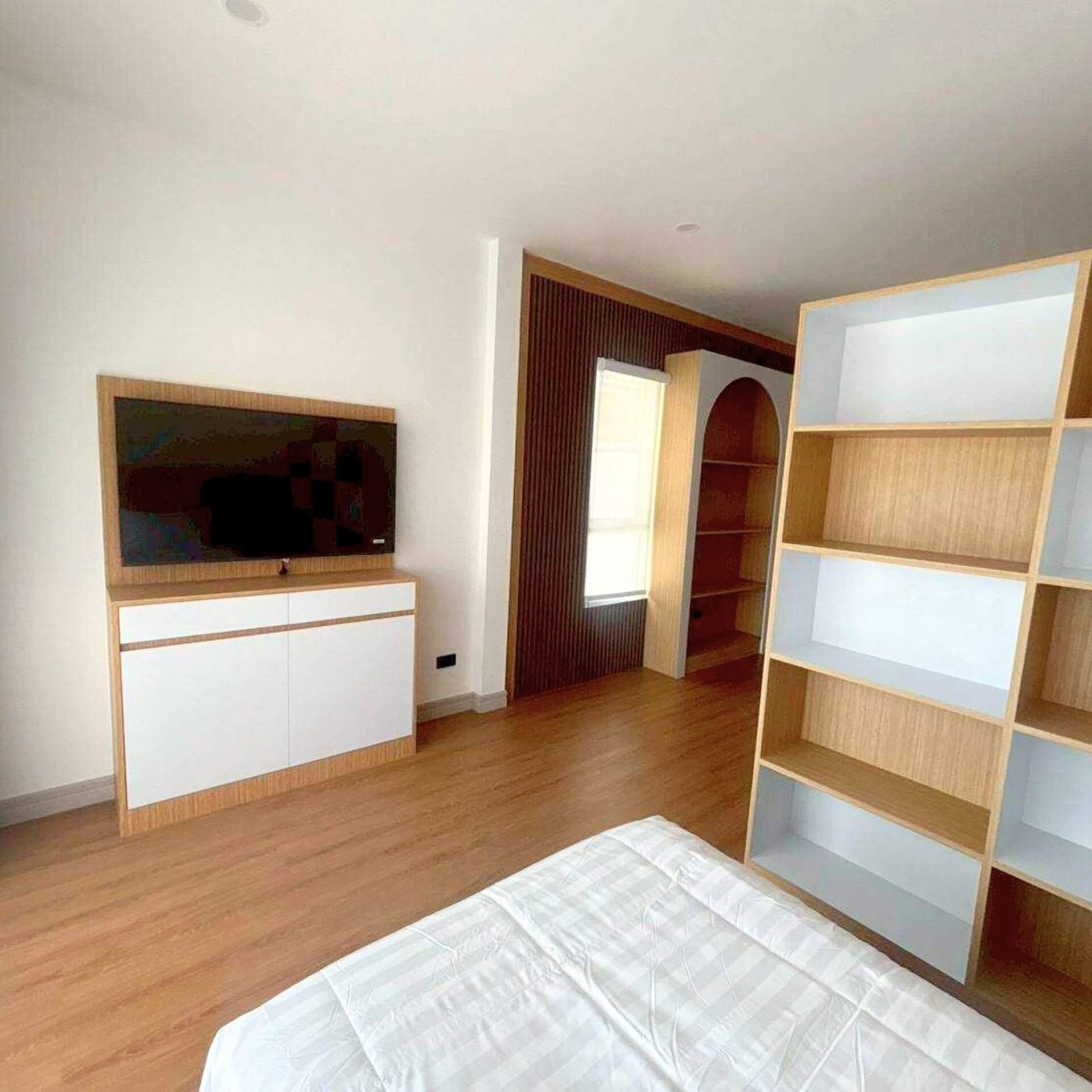 T.W. Garden Hill Pool Villa - select property pattaya