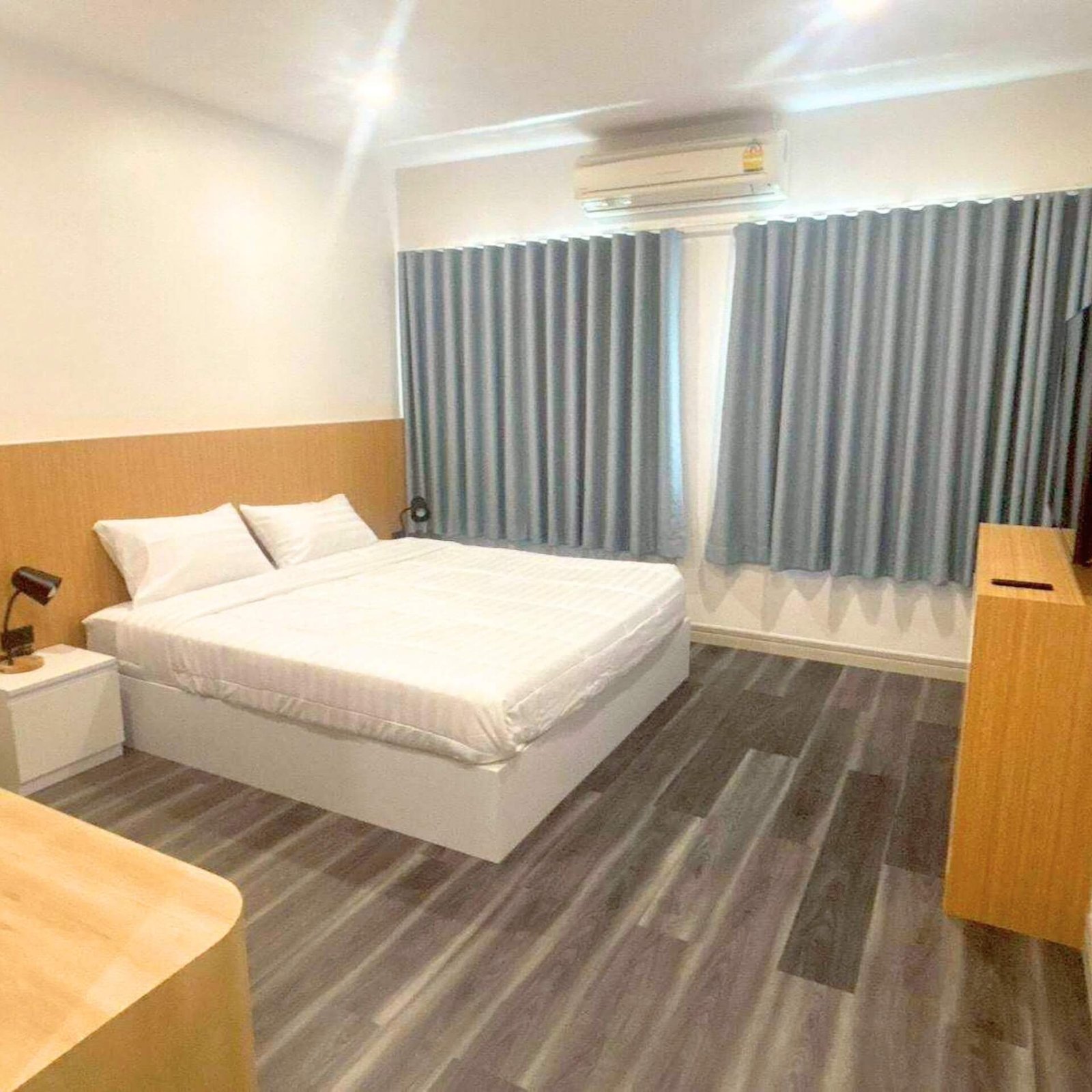 T.W. Garden Hill Pool Villa - select property pattaya