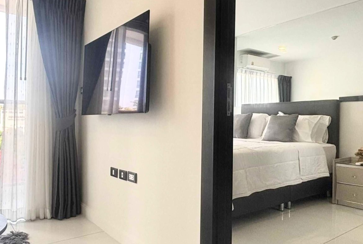 The Place Condo - select property pattaya