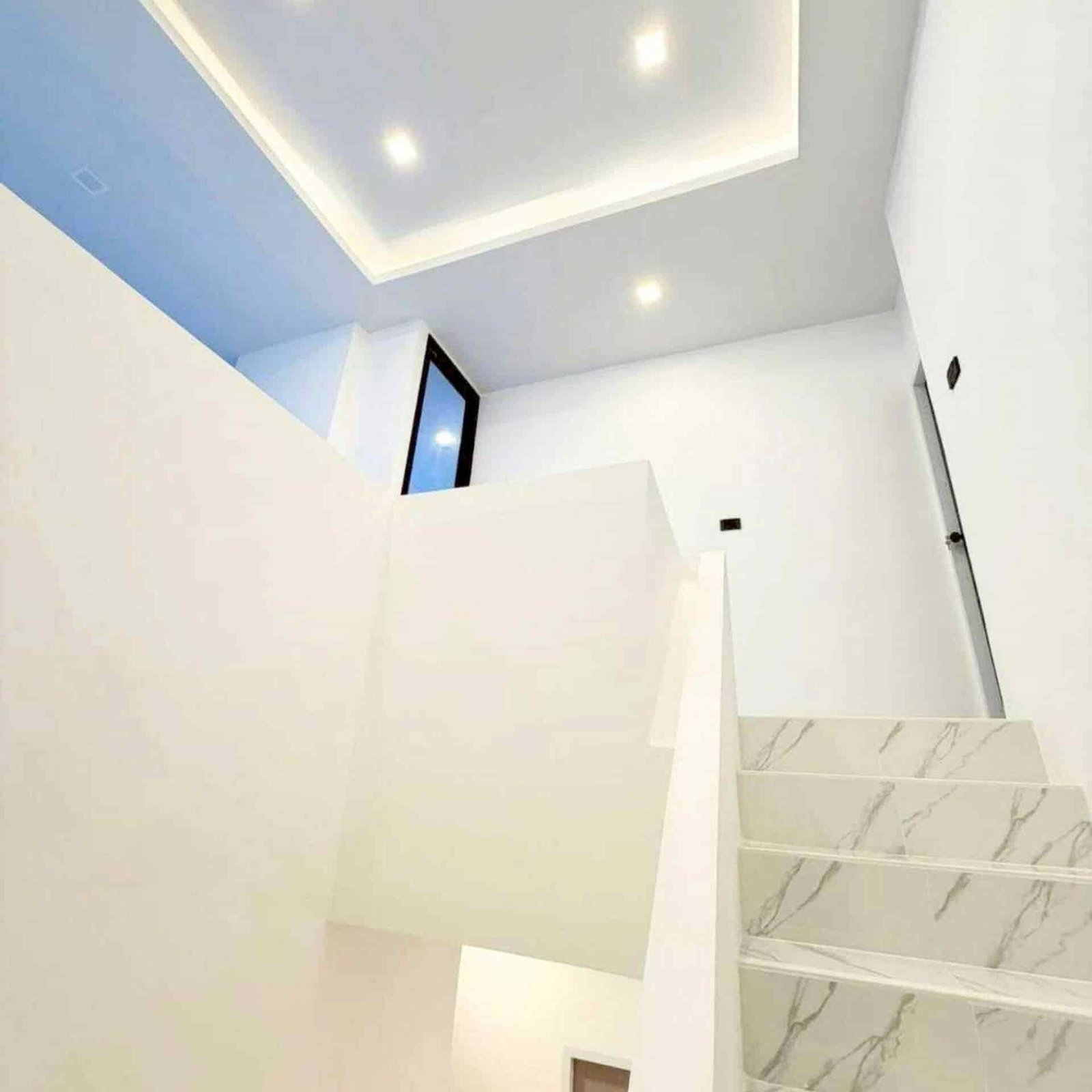 3-Storey TownHouse -SST2512121- select property pattay