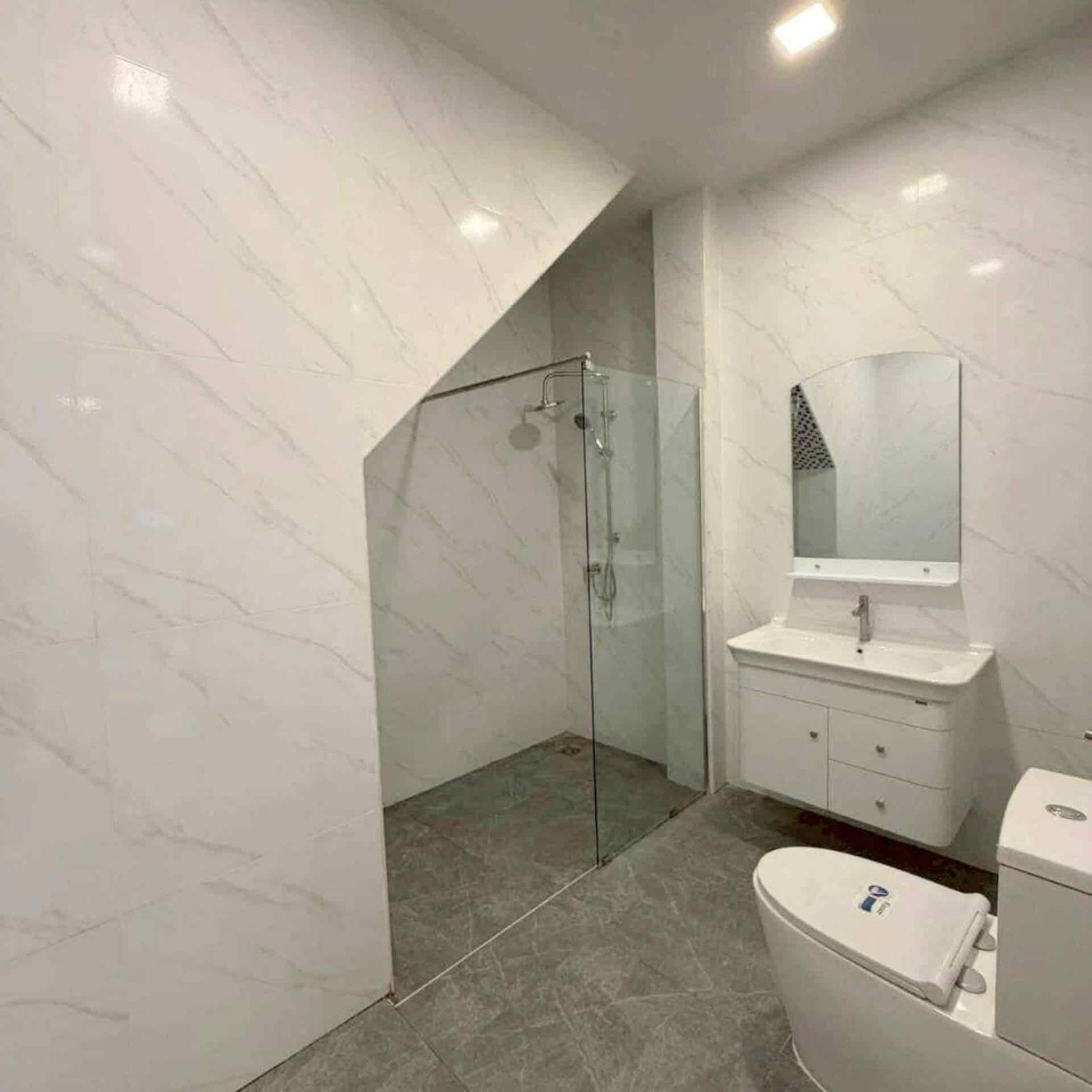 3-Storey TownHouse -SST2512121- select property pattay