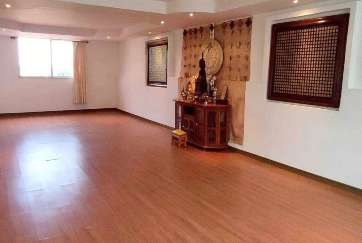 4-Storey Townhouse Pratamnak - SST2512128 - select property pattaya