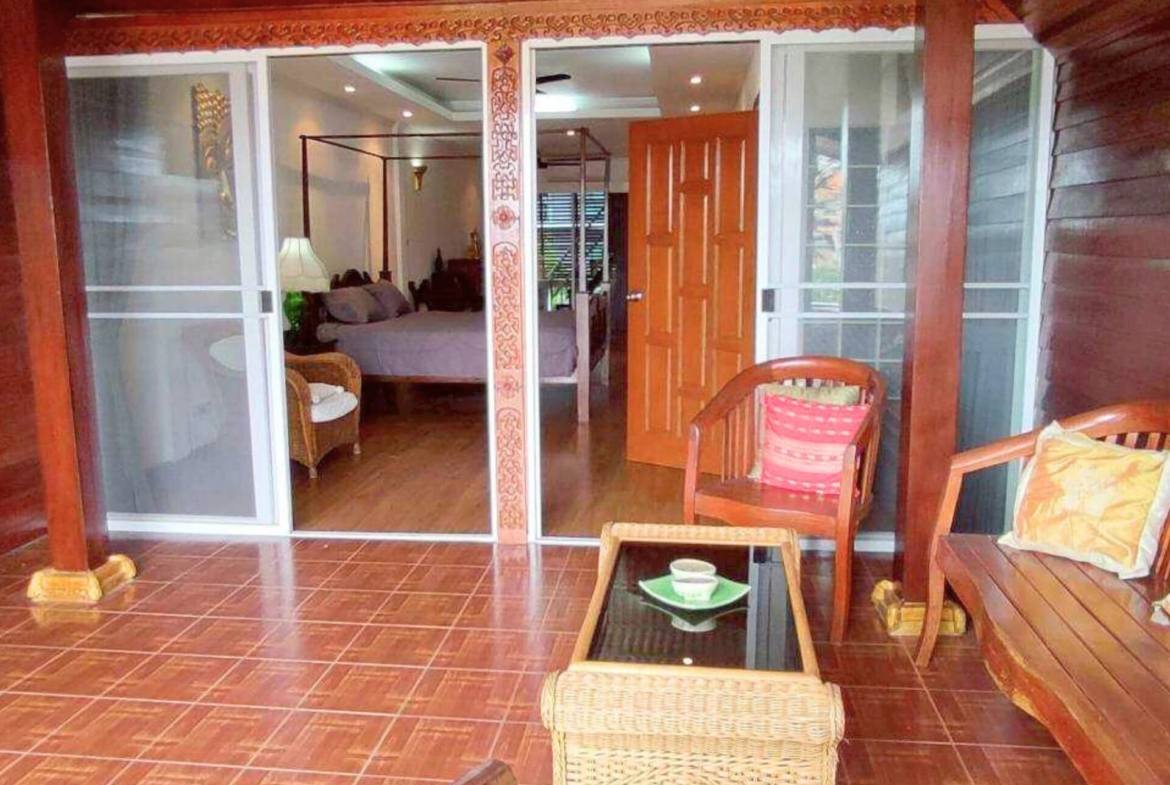 4-Storey Townhouse Pratamnak - SST2512128 - select property pattaya