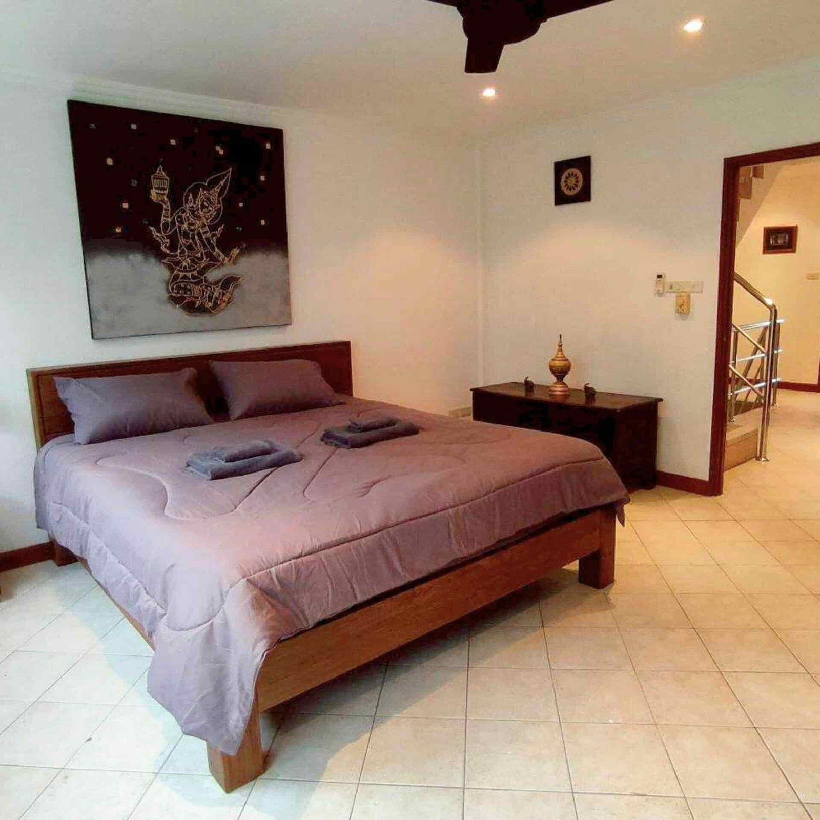 4-Storey Townhouse Pratamnak - SST2512128 - select property pattaya