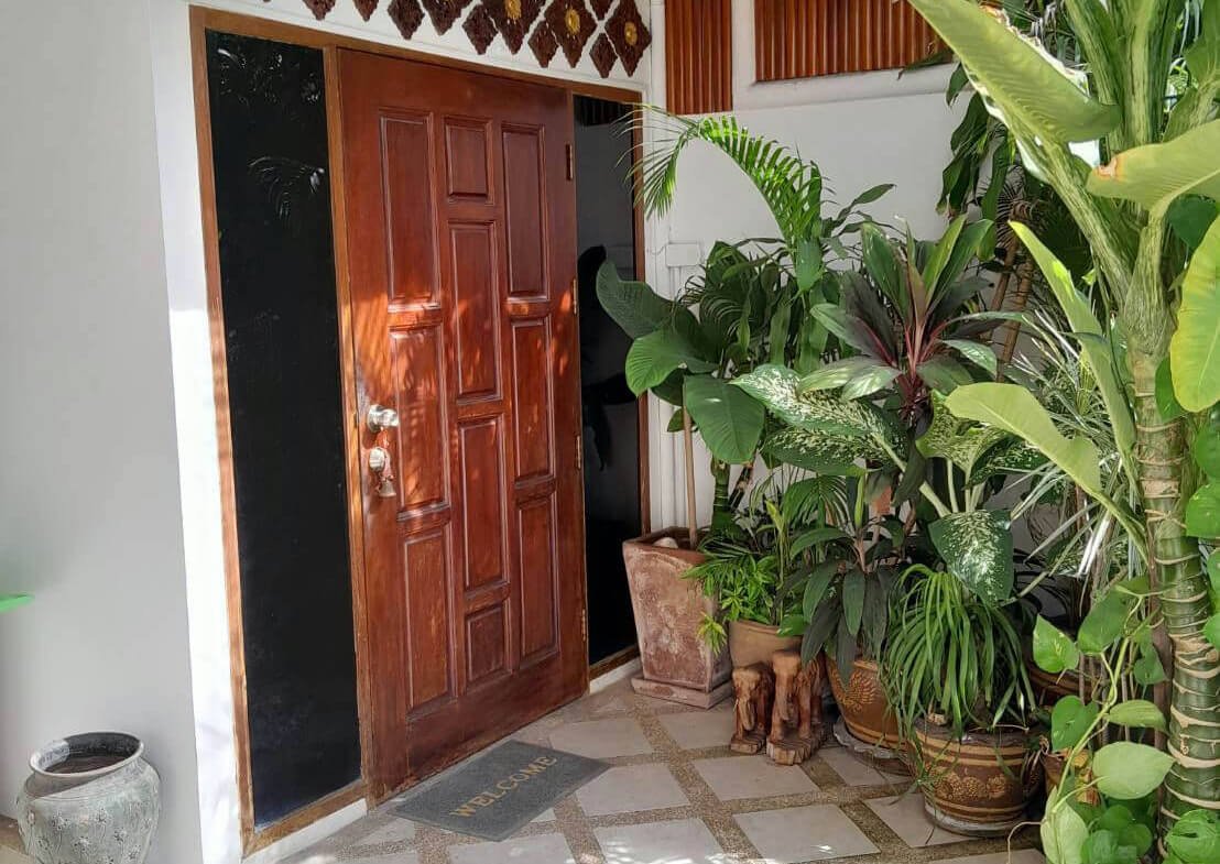 4-Storey Townhouse Pratamnak - SST2512128 - select property pattaya