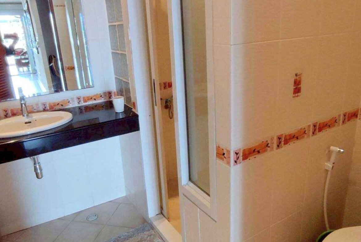 4-Storey Townhouse Pratamnak - SST2512128 - select property pattaya