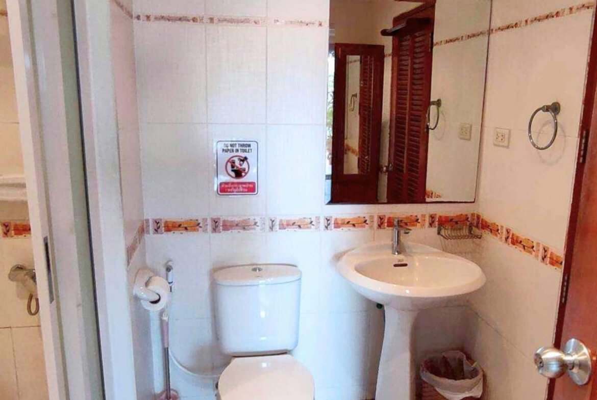 4-Storey Townhouse Pratamnak - SST2512128 - select property pattaya