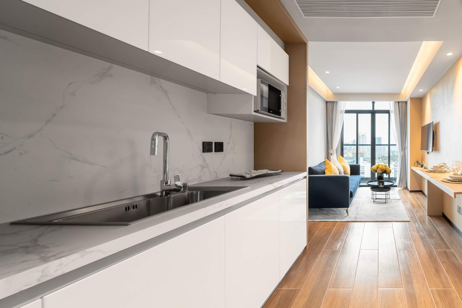 Beverly Mountain Bay 11th Floor Sea-View Residence in Exclusive Pratumnak 5 – select property pattaya (1) Beverly Mountain Bay 11th Floor Sea-View Residence in Exclusive Pratumnak 5 - select property pattaya