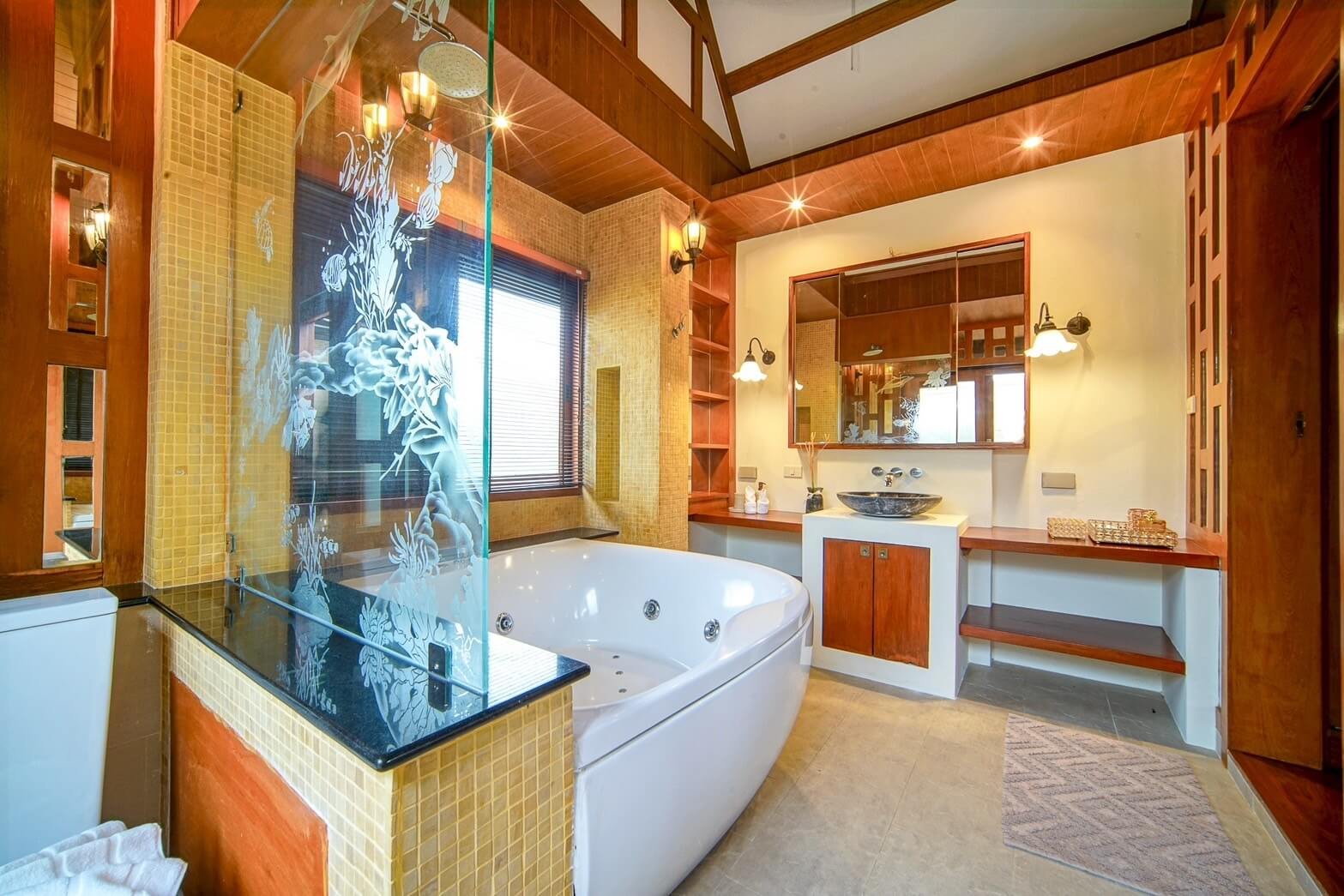 Dharawadi Luxury Pool Villa – Exclusive 150m from Jomtien Beach – select property pattaya (15) Dharawadi Luxury Pool Villa - Exclusive 150m from Jomtien Beach - select property pattaya