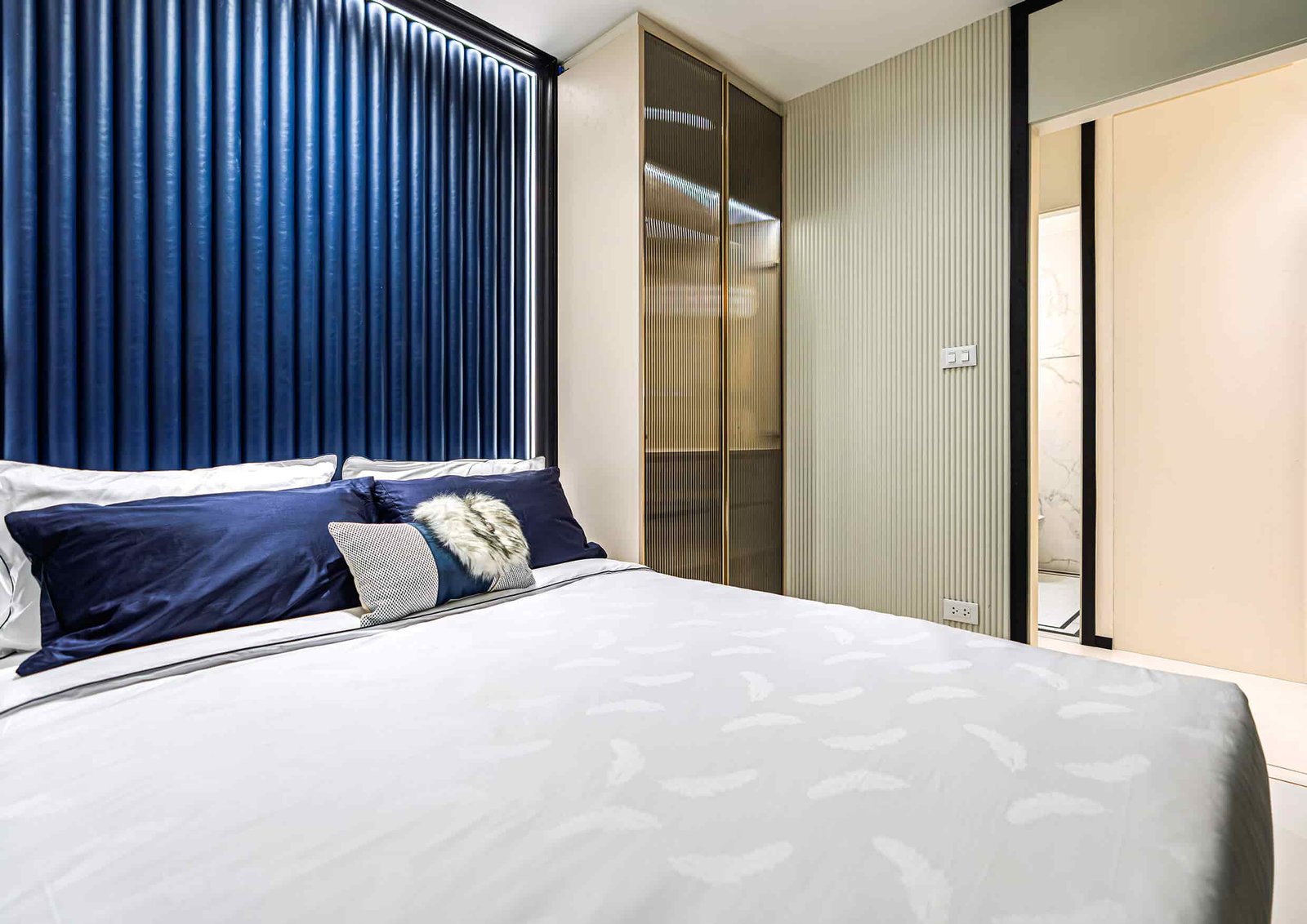 Embassy-Life-condominium-pattaya-dislomat-suit-2-bedroom-50-52-sqm-plan-select-property-pattaya-11