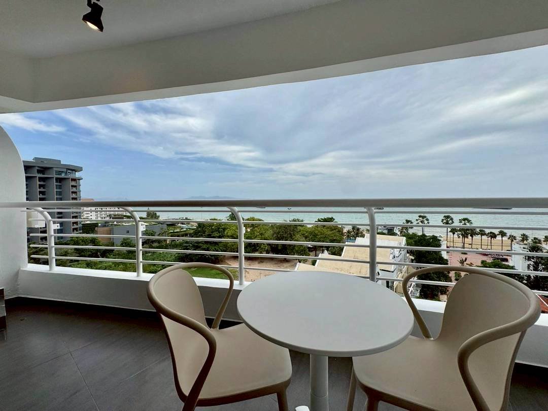 Metro Jomtien Condotel Newly Renovated High-Floor Studio with Direct Sea View – select property pattaya (1) Metro Jomtien Condotel Newly Renovated High-Floor Studio with Direct Sea View - select property pattaya