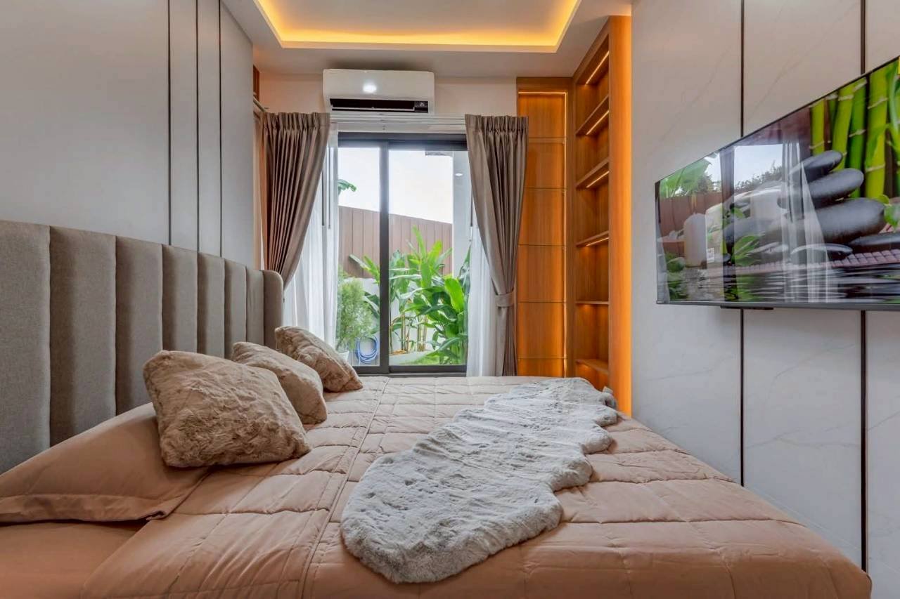 Modern Luxury Pool Villa 3-Bedroom Central Pattaya Oasis – select property pattaya (16) Modern Luxury Pool Villa 3-Bedroom Central Pattaya Oasis - select property pattaya