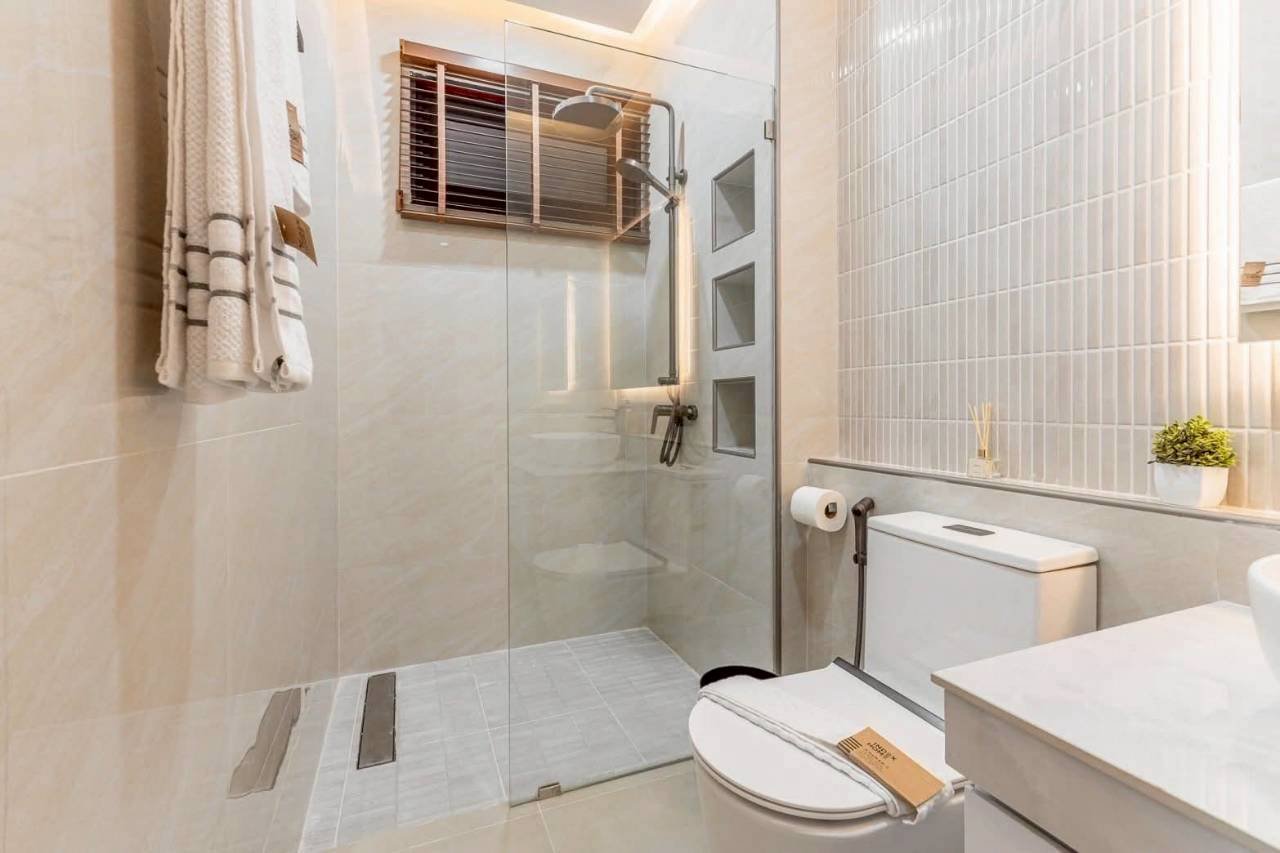 Modern Luxury Pool Villa 3-Bedroom Central Pattaya Oasis – select property pattaya (8) Modern Luxury Pool Villa 3-Bedroom Central Pattaya Oasis - select property pattaya