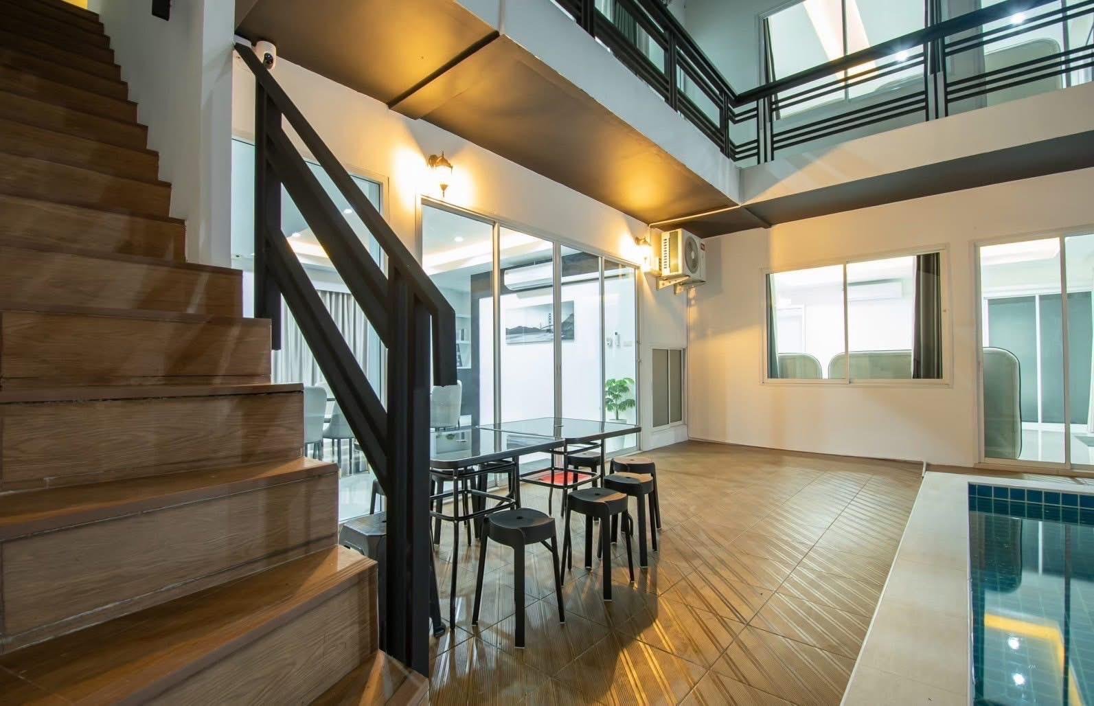 Primo Luxury Pool Villa – Modern 4BR Resort-Style Living in Huay Yai – select property pattaya (3) Primo Luxury Pool Villa - Modern 4BR Resort-Style Living in Huay Yai - select property pattaya