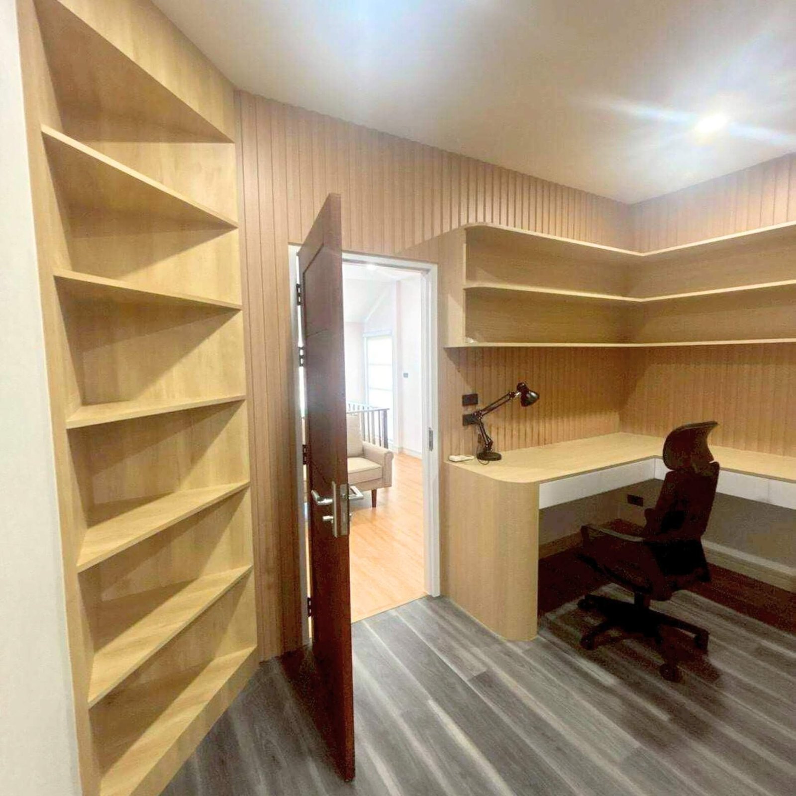 T.W. Garden Hill Ultra-Private 5-Bedroom Estate with Dual Master Suites & Wellness Wing – select properrty pattaya (5) T.W. Garden Hill Ultra-Private 5-Bedroom Estate with Dual Master Suites & Wellness Wing - select properrty pattaya