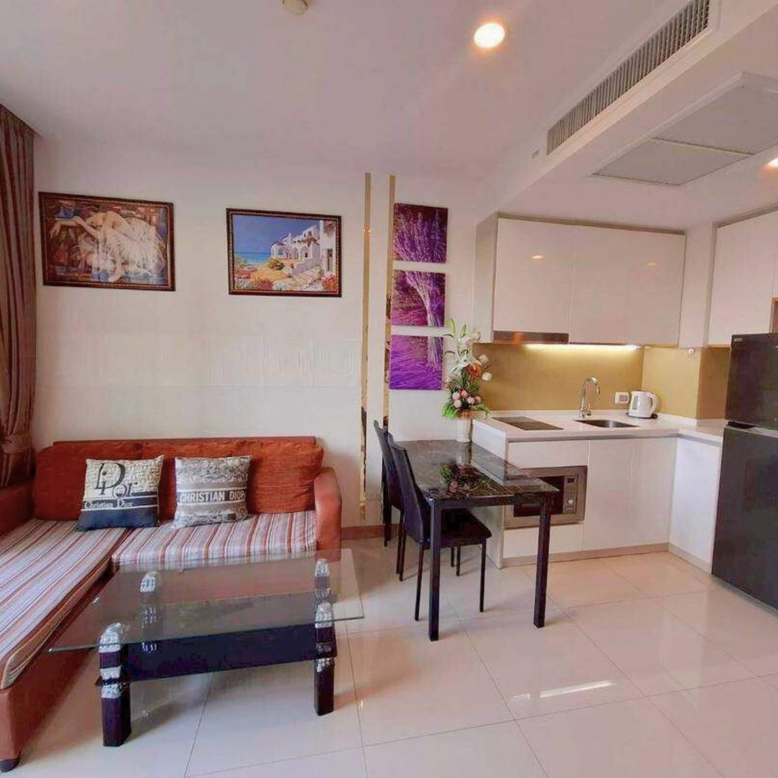 The Riviera Wongamat Resort-Style 1-Bedroom Pool View Suite in Pattaya’s Best Neighborhood - select property pattaya