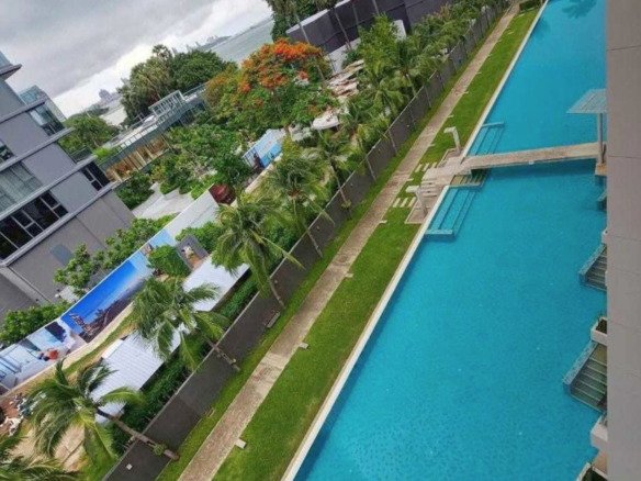 Ananya Beachfront Naklua Ultra-Spacious 153 sq.m. Penthouse-Level Sea View Residence SSF2512134 - select property pattaya