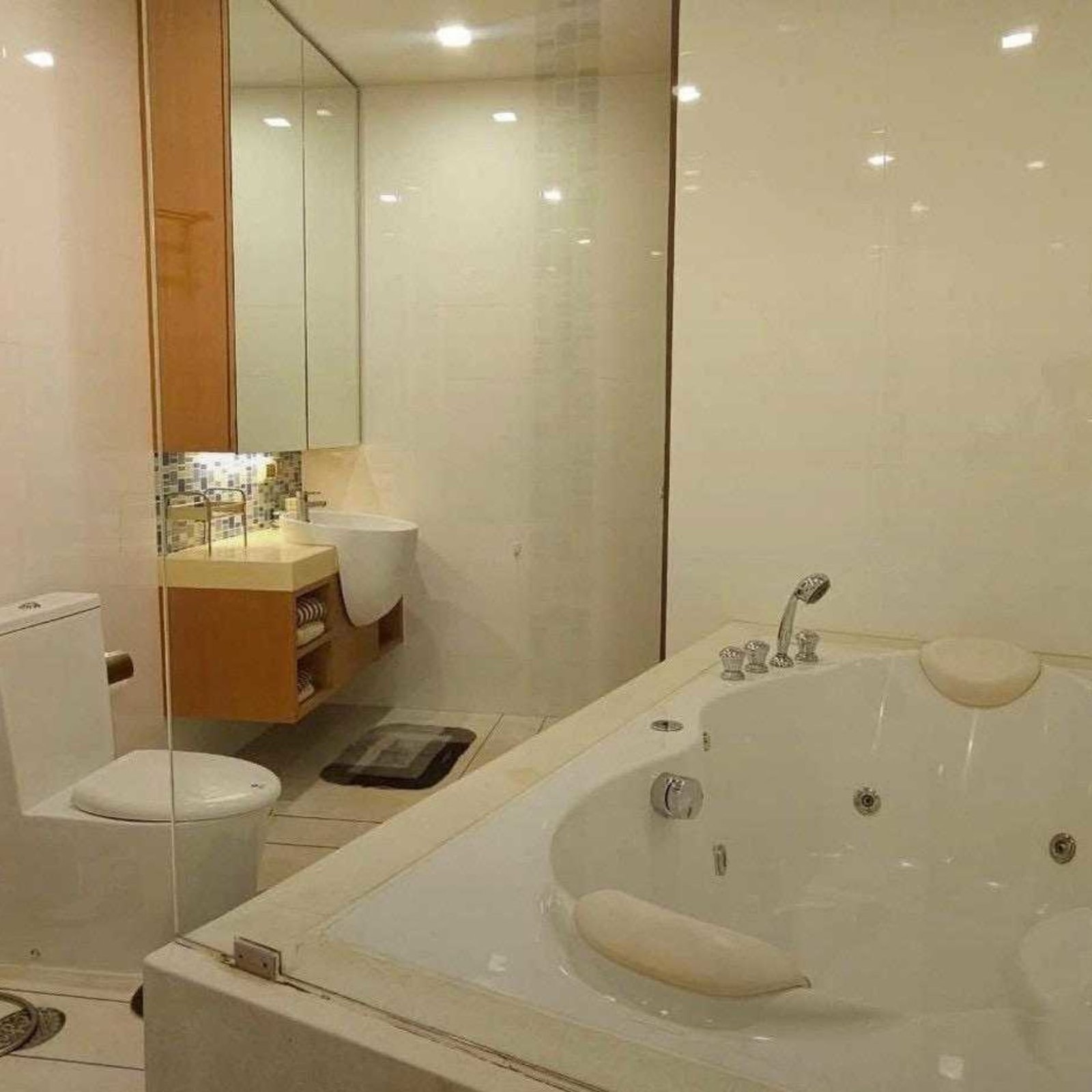 Ananya Beachfront Naklua Ultra-Spacious 153 sq.m. Penthouse-Level Sea View Residence SSF2512134 – select property pattaya (12) Ananya Beachfront Naklua Ultra-Spacious 153 sq.m. Penthouse-Level Sea View Residence SSF2512134 - select property pattaya