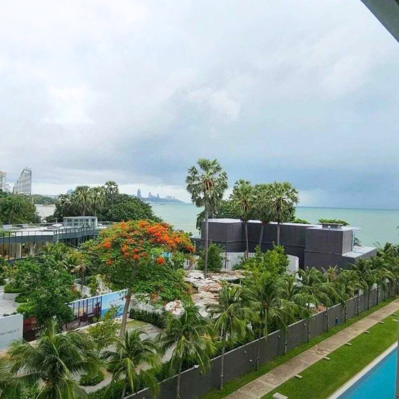 Ananya Beachfront Naklua Ultra-Spacious 153 sq.m. Penthouse-Level Sea View Residence SSF2512134 – select property pattaya (3) Ananya Beachfront Naklua Ultra-Spacious 153 sq.m. Penthouse-Level Sea View Residence SSF2512134 - select property pattaya