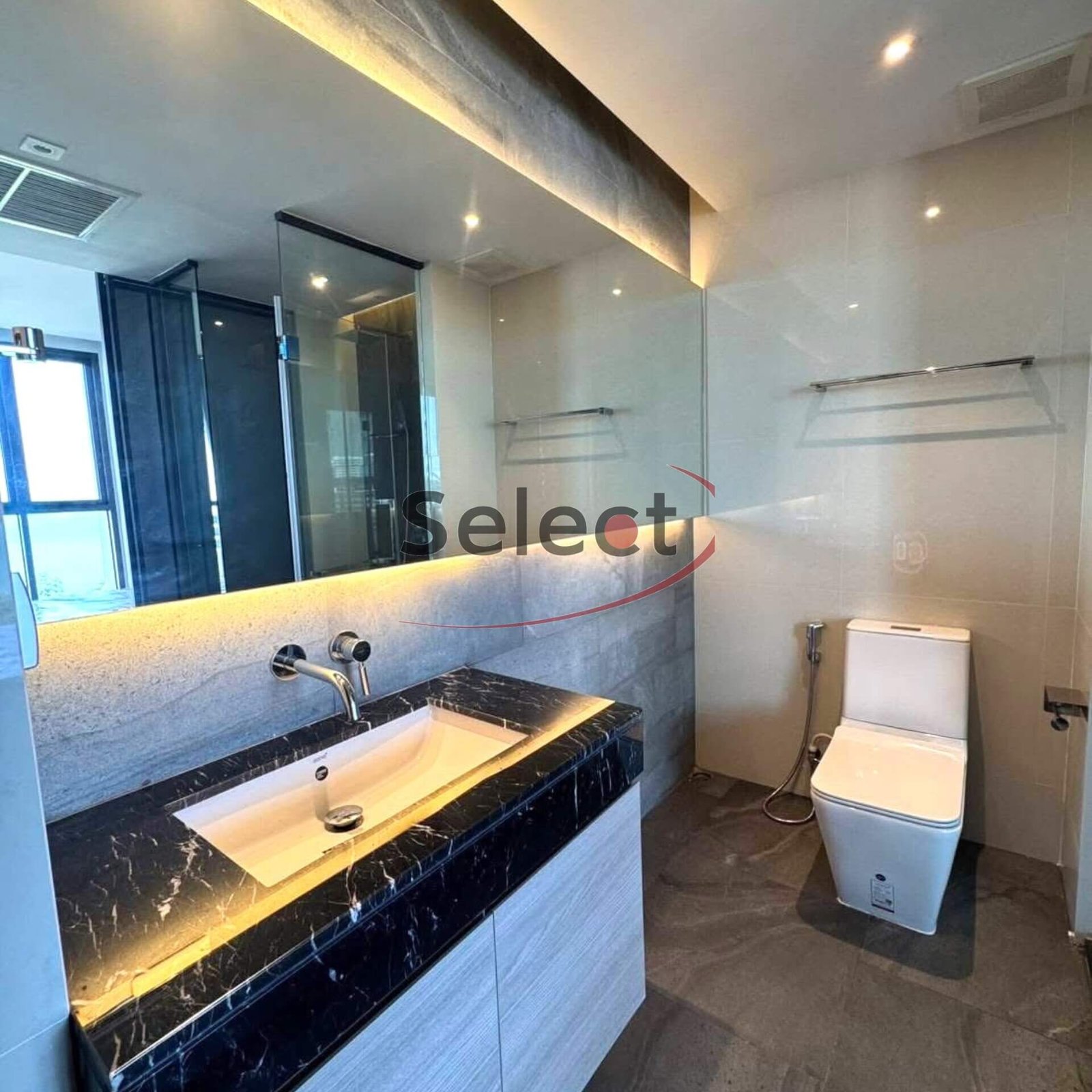 Andromeda Condominium Pratumnak - Exclusive High-Floor Sea View Suite RS260184 - select property pattaya