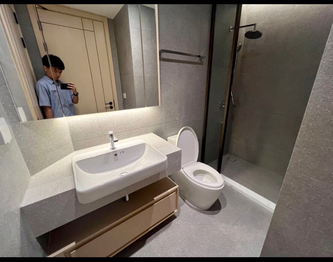 Arom Wongamat Ultra-Luxury 2-Bedroom Beachfront Residence with Private Lift Access RS251276 - select property pattaya