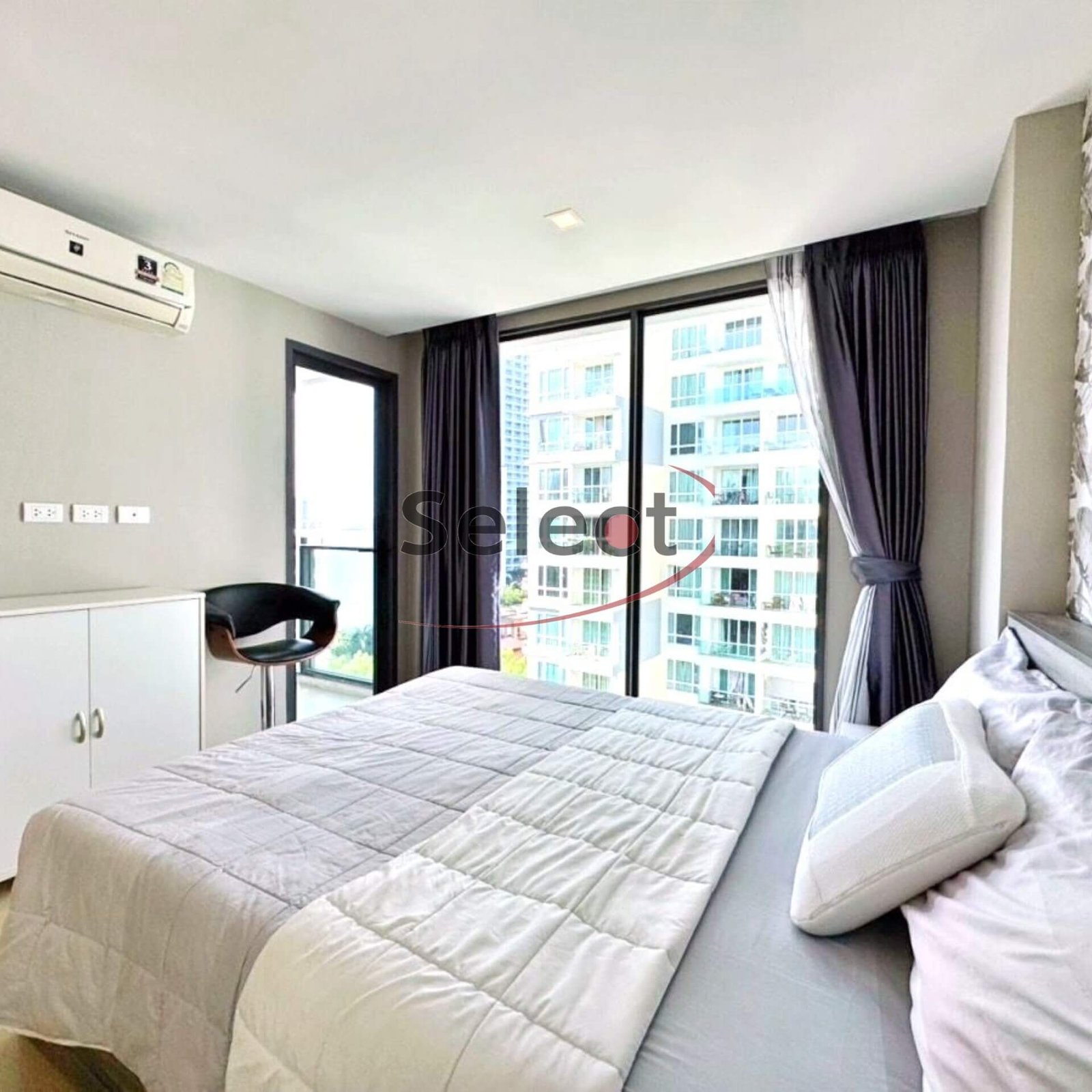 Aurora Pratumnak – Luxury 8th Floor Corner Suite with Partial Sea Views SSF2601157 – select property pattaya (1) Aurora Pratumnak - Luxury 8th Floor Corner Suite with Partial Sea Views SSF2601157 - select property pattaya