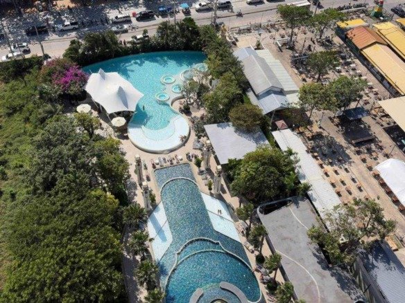 Copacabana Beach Jomtien Luxury Beachfront Living on the 19th Floor SSF2512126 - select proprety pattaya