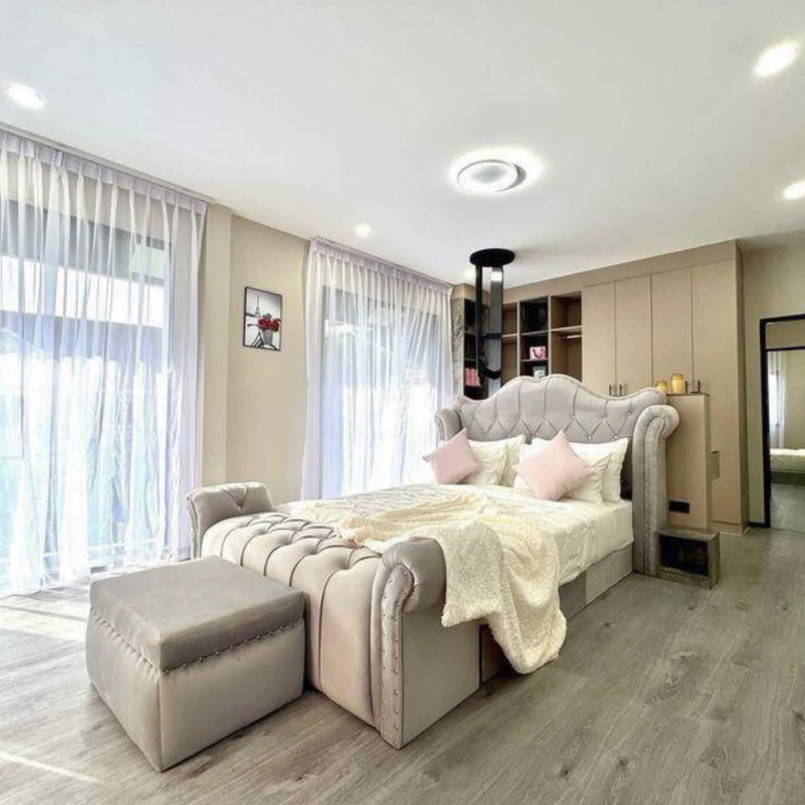 Country Club Village Spacious 5-Bedroom Executive Pool Villa in East Pattaya SSC2512131 – select property pattaya (8) Country Club Village Spacious 5-Bedroom Executive Pool Villa in East Pattaya SSC2512131 - select property pattaya