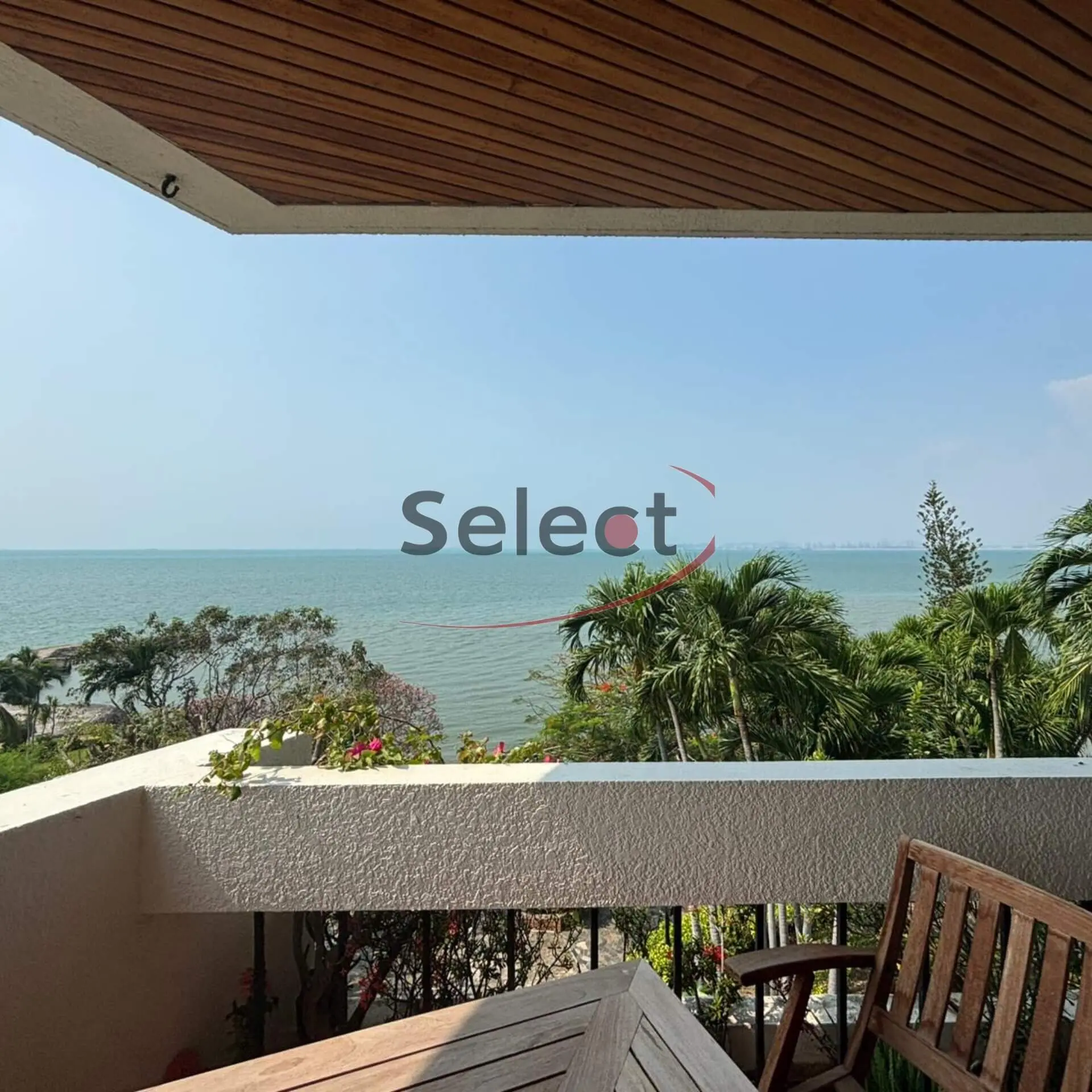 Garden Cliff Condominium - Exclusive Beachfront 2-Bedroom in Naklua Soi 12 SSF2601144 - select property pattaya