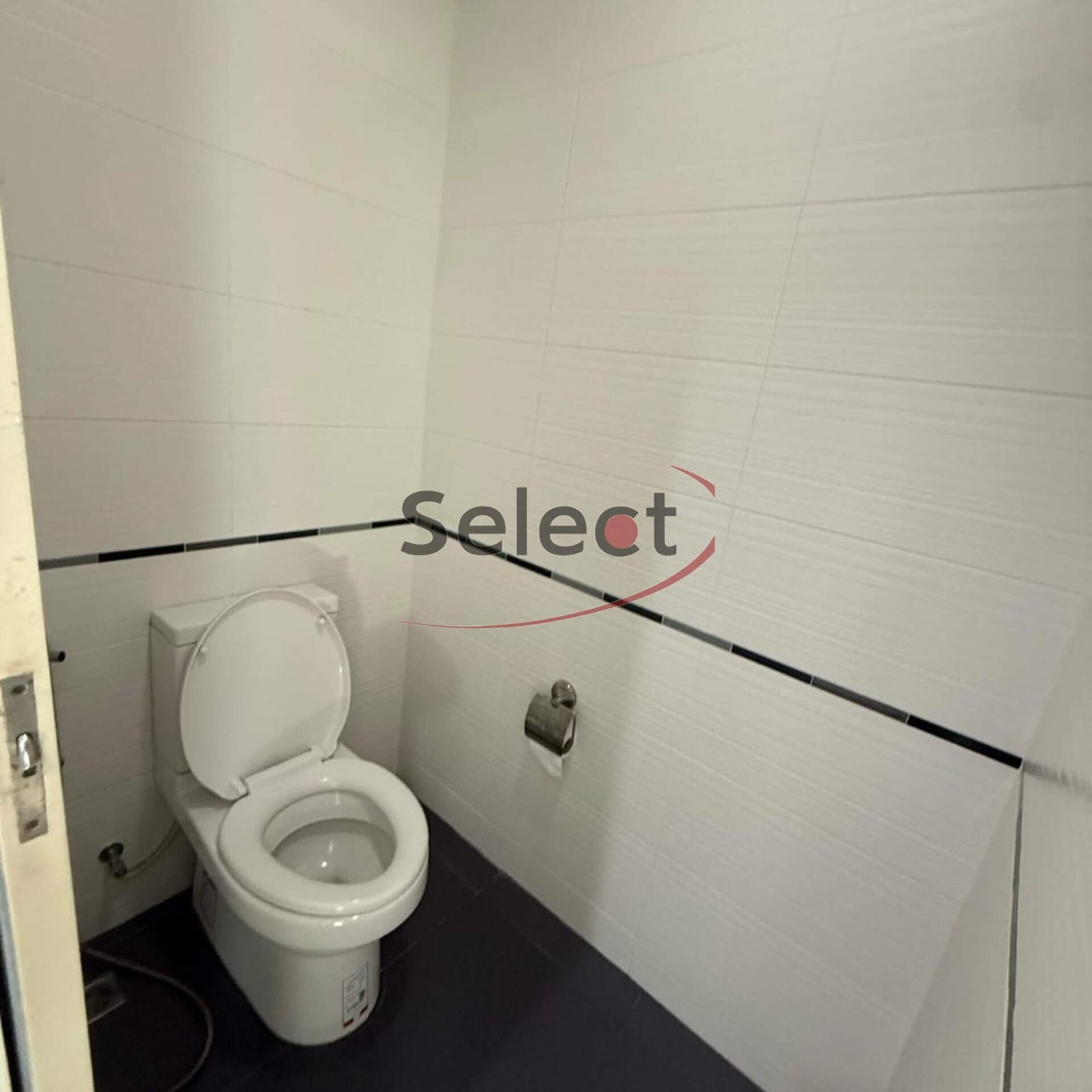 Luxury 2-Bedroom Sky Residence on the 29th Floor at Centric Sea Pattaya RS260293 - select property pattaya