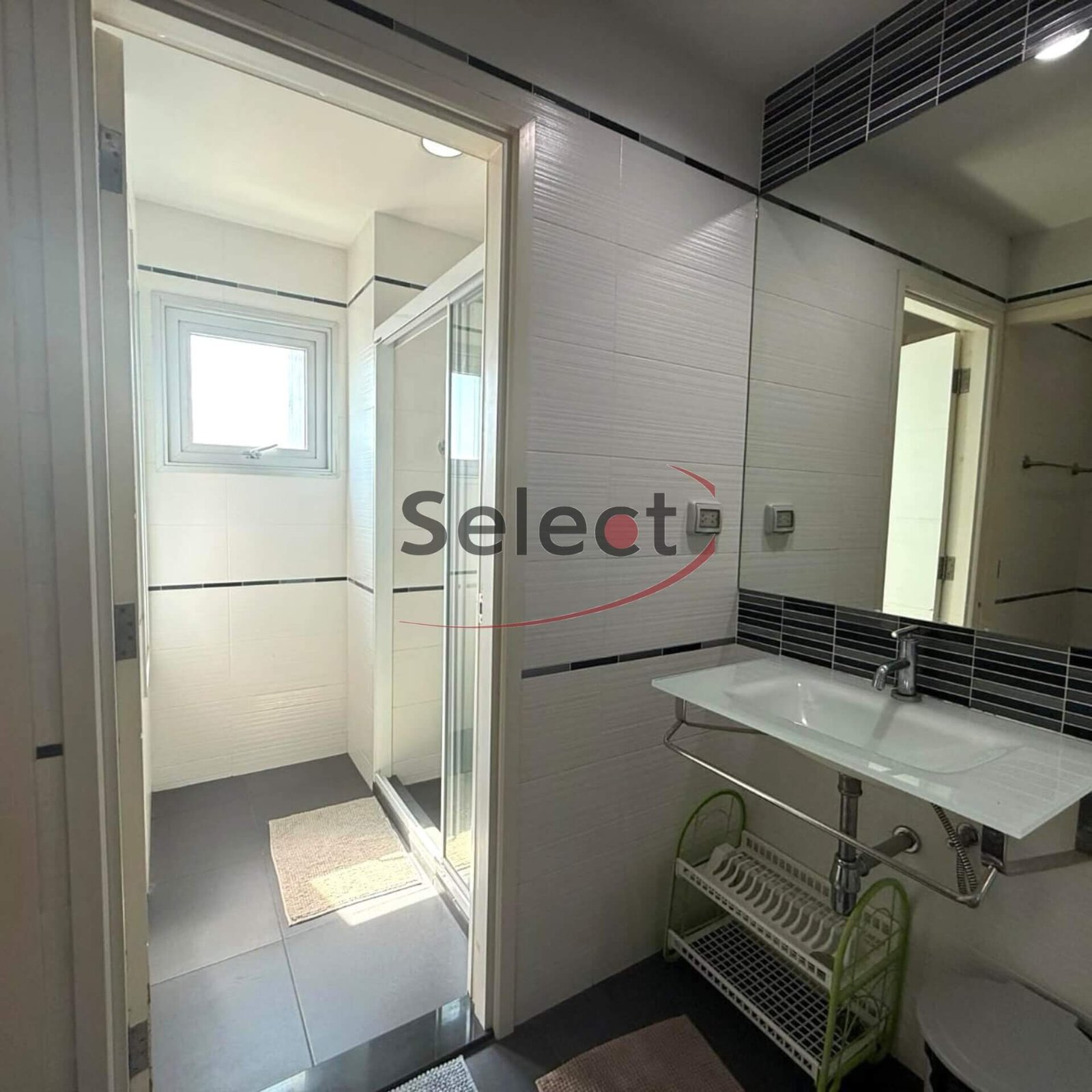 Luxury 2-Bedroom Sky Residence on the 29th Floor at Centric Sea Pattaya RS260293 - select property pattaya