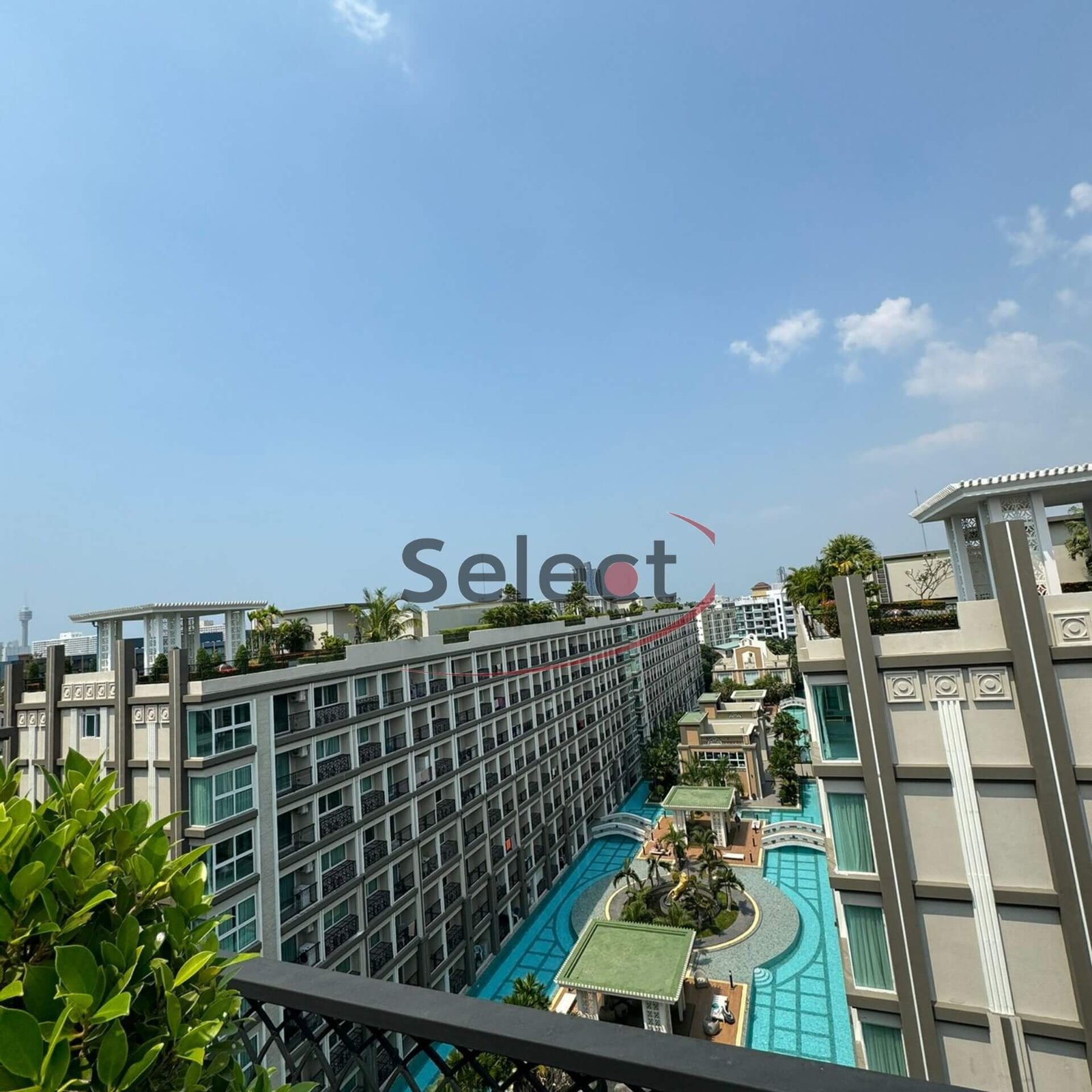 Modern 1-Bedroom Pool-Access Style Suite at Dusit Grand Park 2 Jomtien RS260297 - select property pattaya