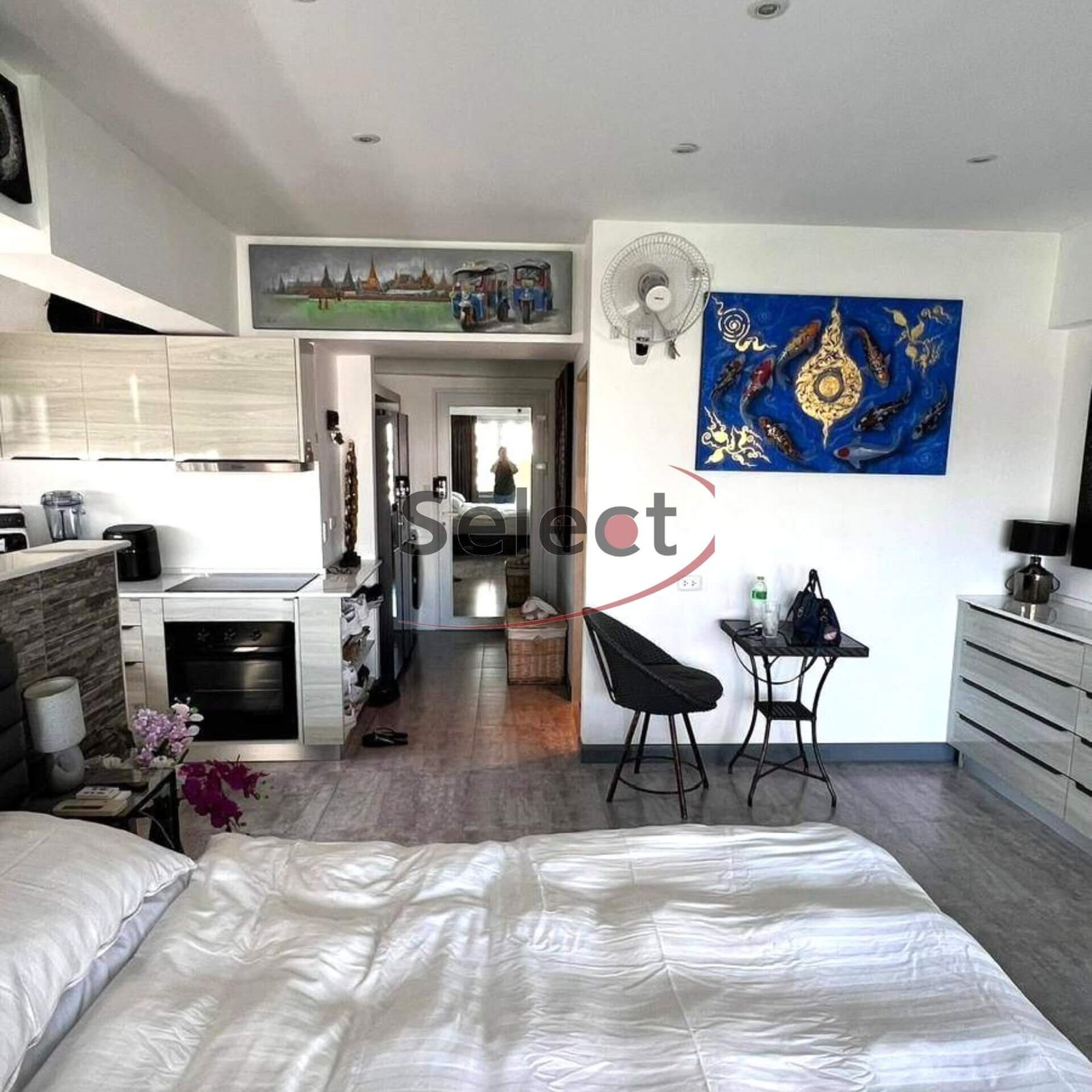 Newly Renovated 9th Floor Studio with Partial Sea View at Sombat Pattaya Condotel SSC2602179 - select property pattaya