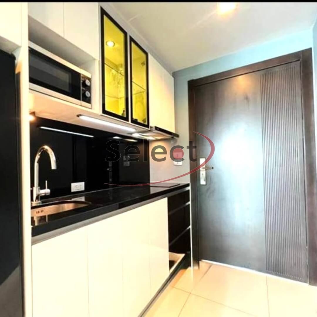 Panoramic 36th-Floor Sea View Studio at Wongamat Tower - Direct Beach Access RS260296 - select property pattaya