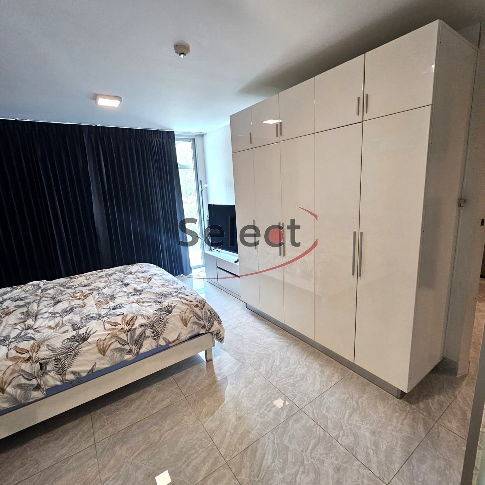 Park Royal 2 Pratamnak – Exclusive 7th Floor 1-Bedroom with Sea & Mountain Views SSF2602186 – select property pattaya (8) Park Royal 2 Pratamnak – Exclusive 7th Floor 1-Bedroom with Sea & Mountain Views SSF2602186 - select property pattaya