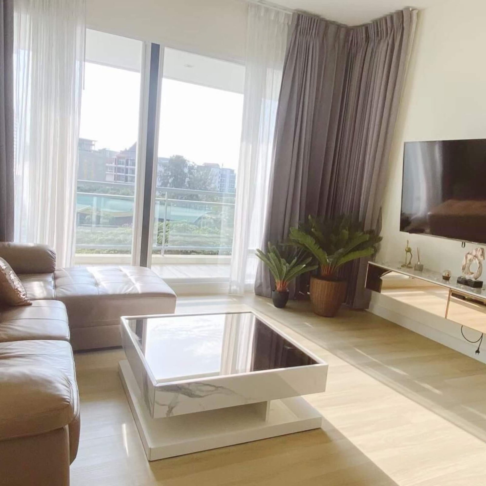 Reflection Jomtien Beach Pattaya Super-Luxury 2-Bedroom Beachfront Residence RS251267 - select property pattaya