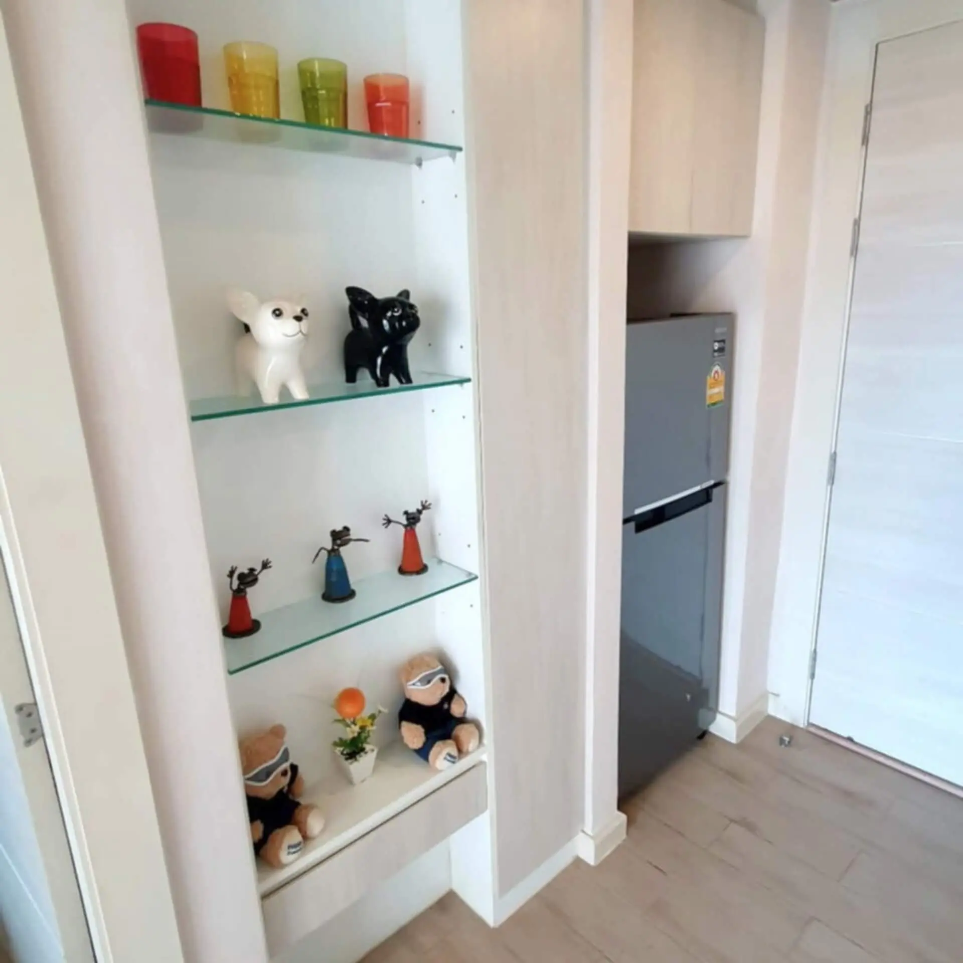 Seven Seas Resort Pattaya Exquisite Resort-Style Living in a Prime Corner Unit RS251158 - select property pattaya