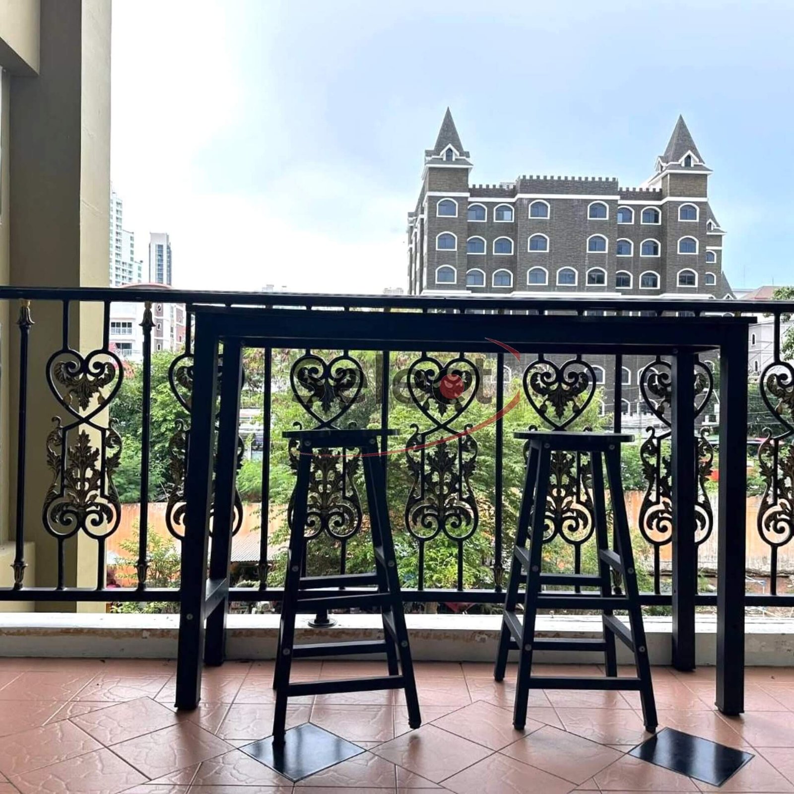 Siam Oriental Condo – Pet-Friendly 1-Bedroom with Garden View in Pratamnak Soi 4 SST2601165 – select property pattaya (2) Siam Oriental Condo – Pet-Friendly 1-Bedroom with Garden View in Pratamnak Soi 4 SST2601165 - select property pattaya