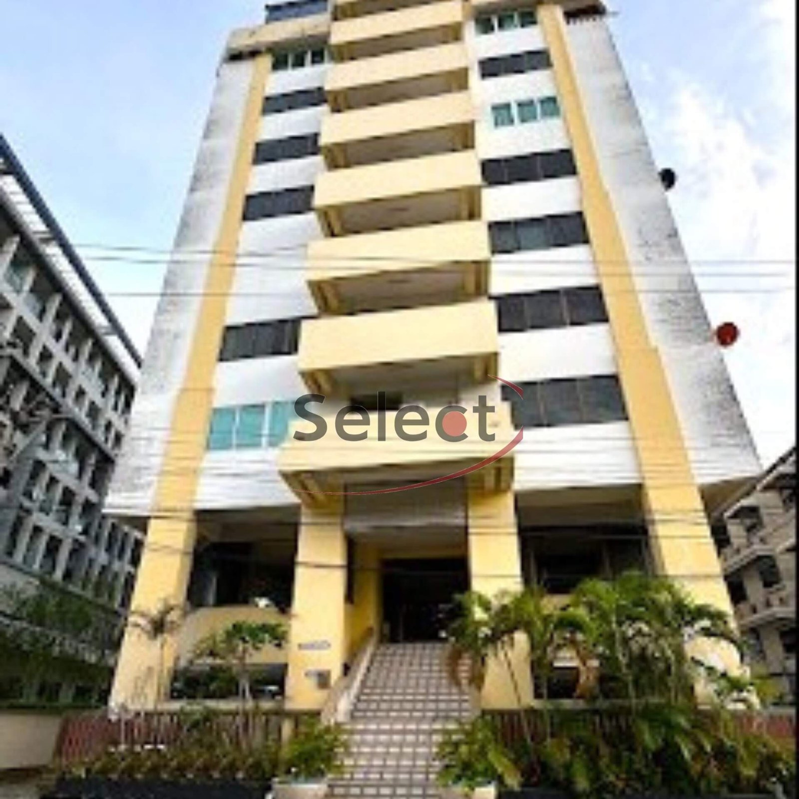 Sombat Condo View - Spacious Corner Unit with Pet-Friendly Living SSF2601159 - select peoperty pattaya