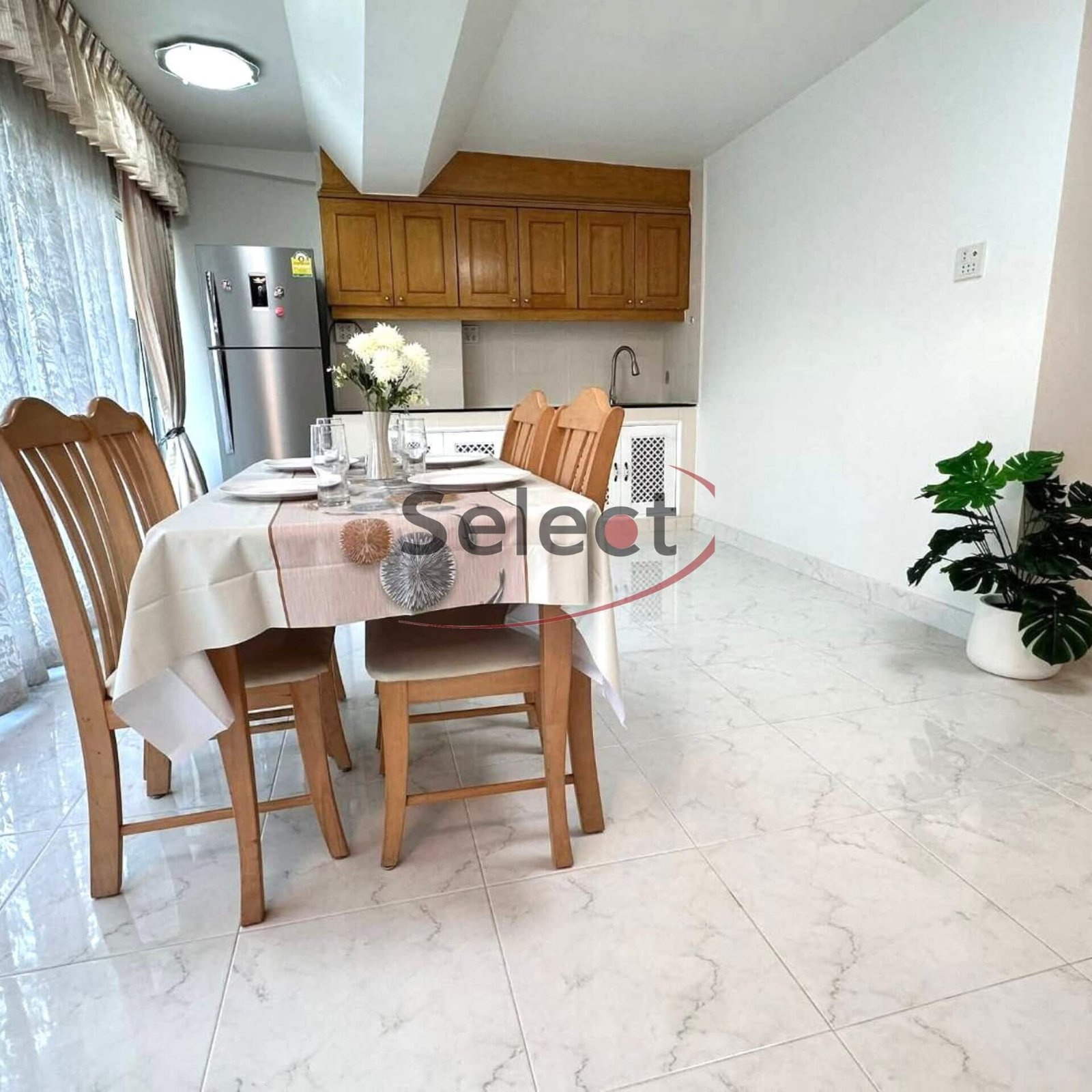 Sombat Condo View - Spacious Corner Unit with Pet-Friendly Living SSF2601159 - select peoperty pattaya