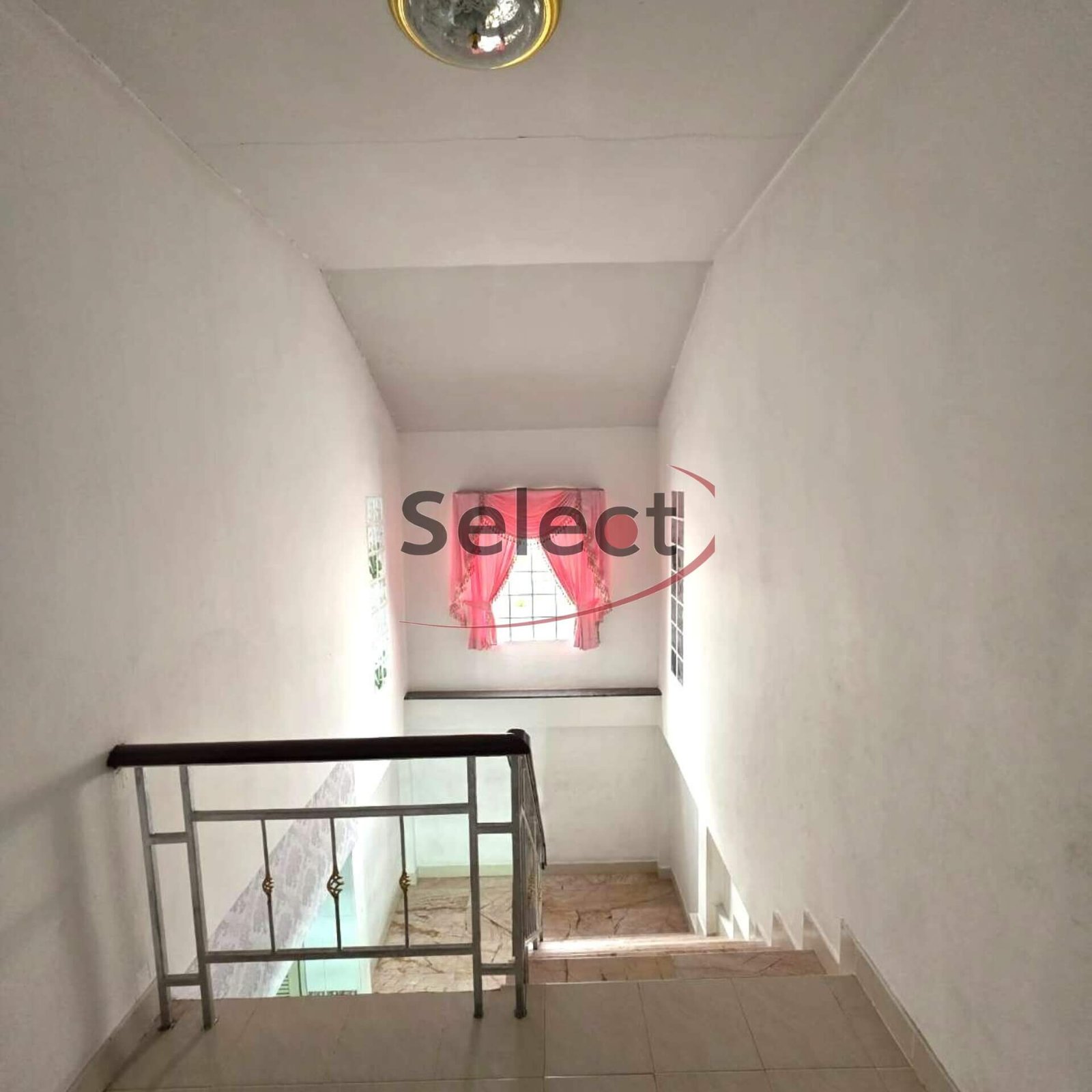 Spacious 2-Storey Detached House – Prime Soi Noen Plub Wan Location SST2601152 – select property pattaya (4) Spacious 2-Storey Detached House - Prime Soi Noen Plub Wan Location SST2601152 - select property pattaya