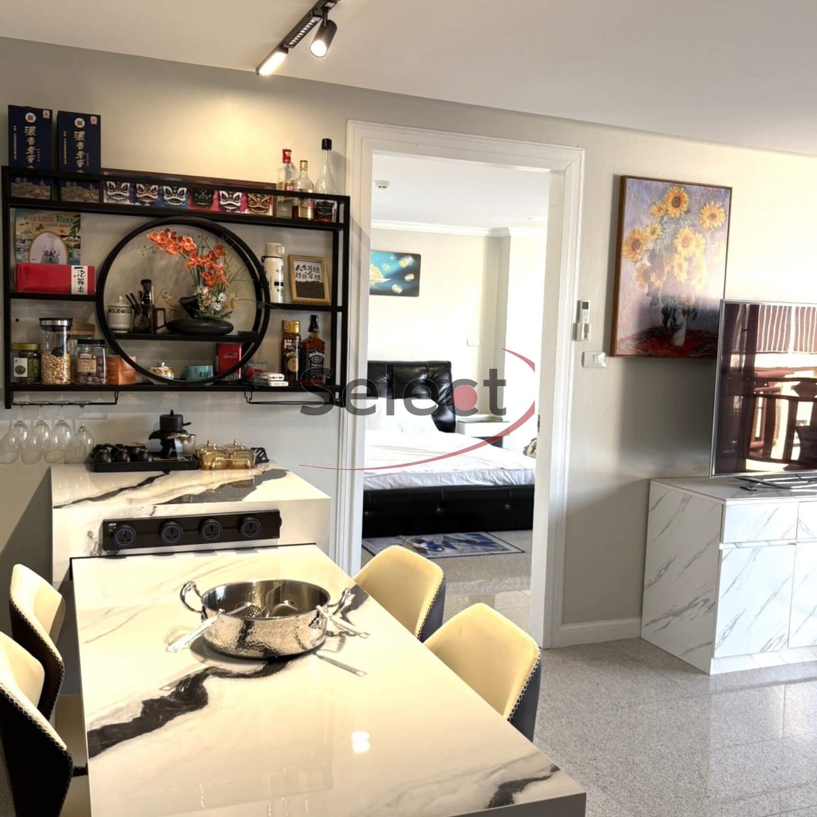 Spacious 3-Bedroom Family Residence at Royal Hill Resort – Thappraya Road RS260299 - select property pattaya