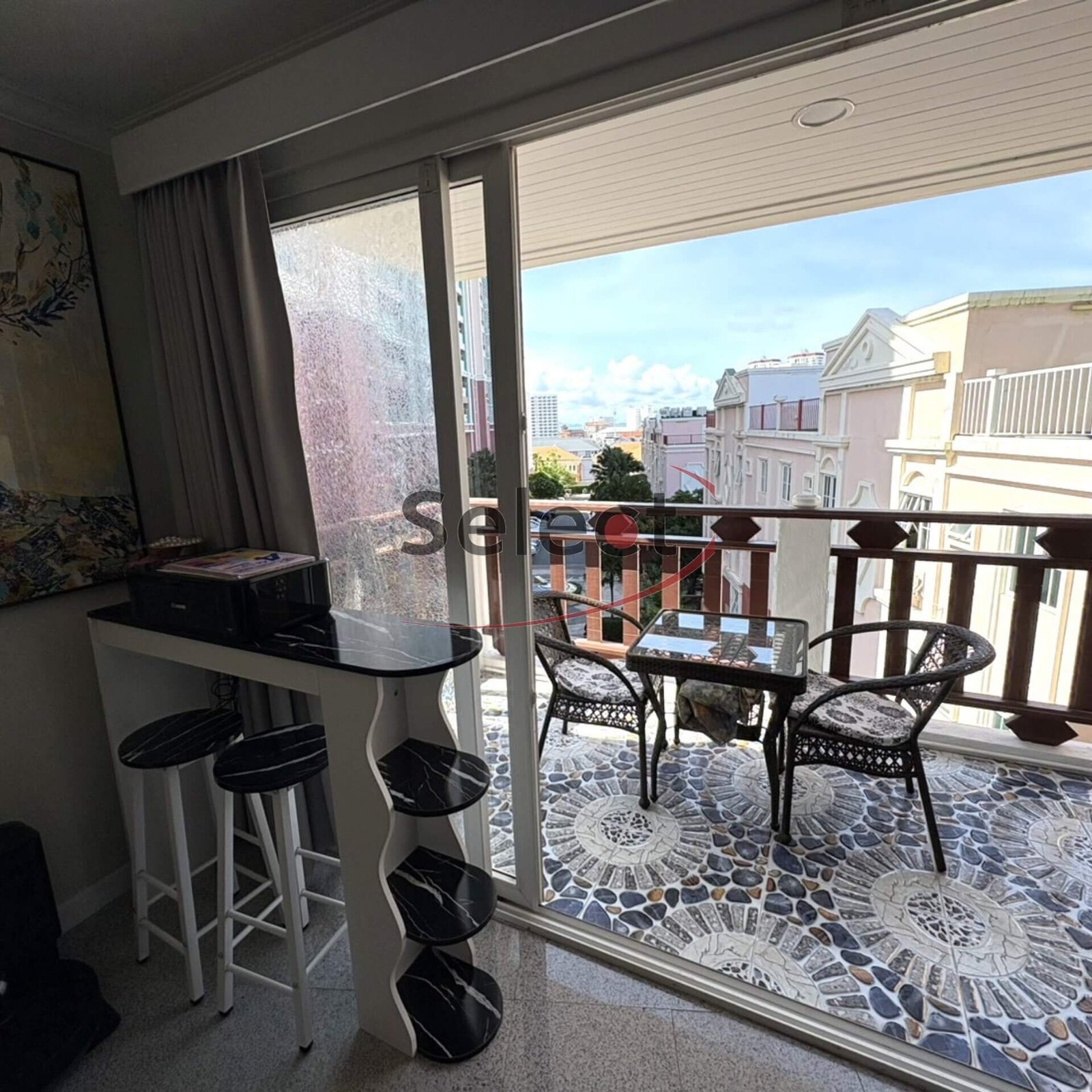 Spacious 3-Bedroom Family Residence at Royal Hill Resort – Thappraya Road RS260299 - select property pattaya