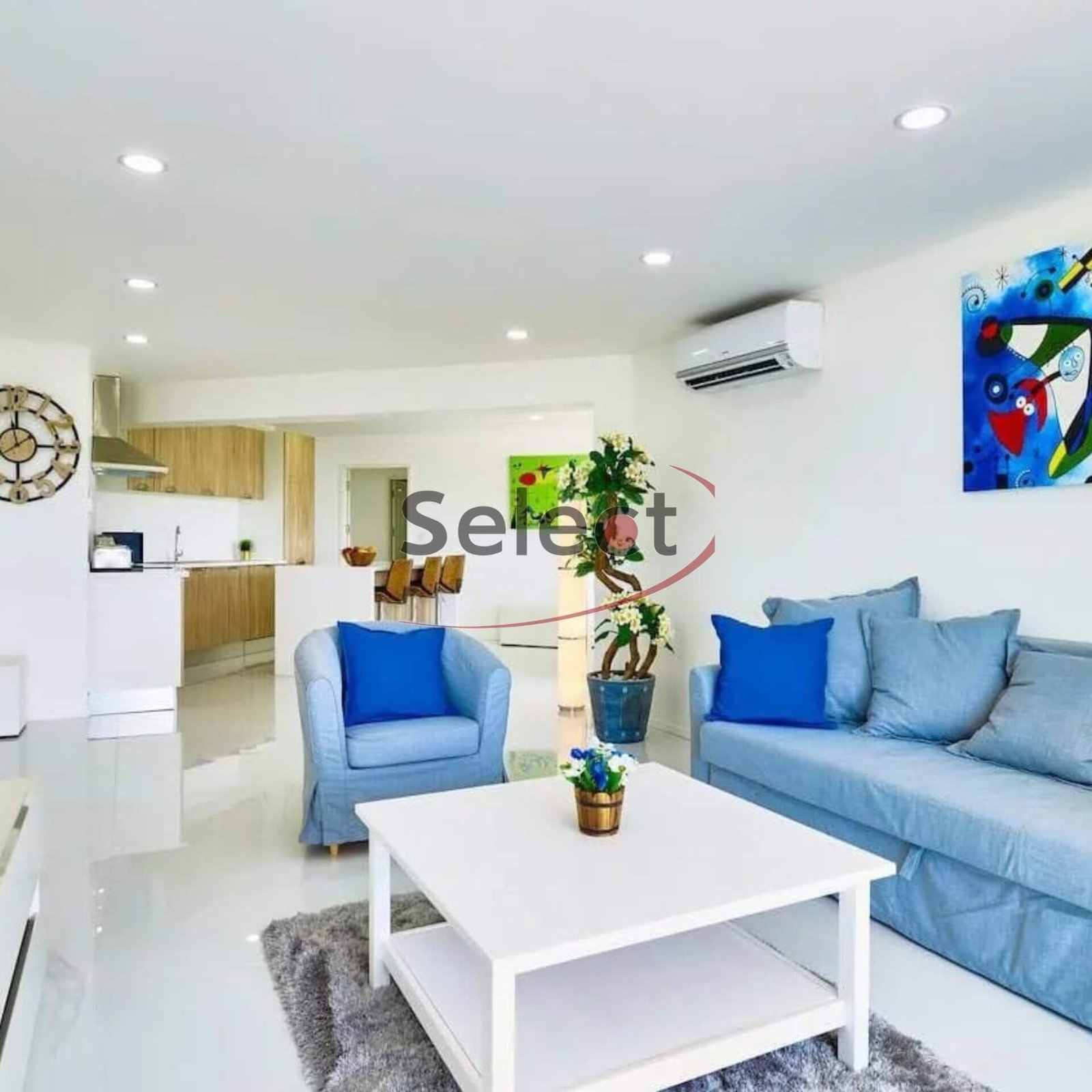 Stunning 3-Bedroom Oceanfront Residence at Villa Navin Condo Jomtien SSF2601174 - select property pattaya